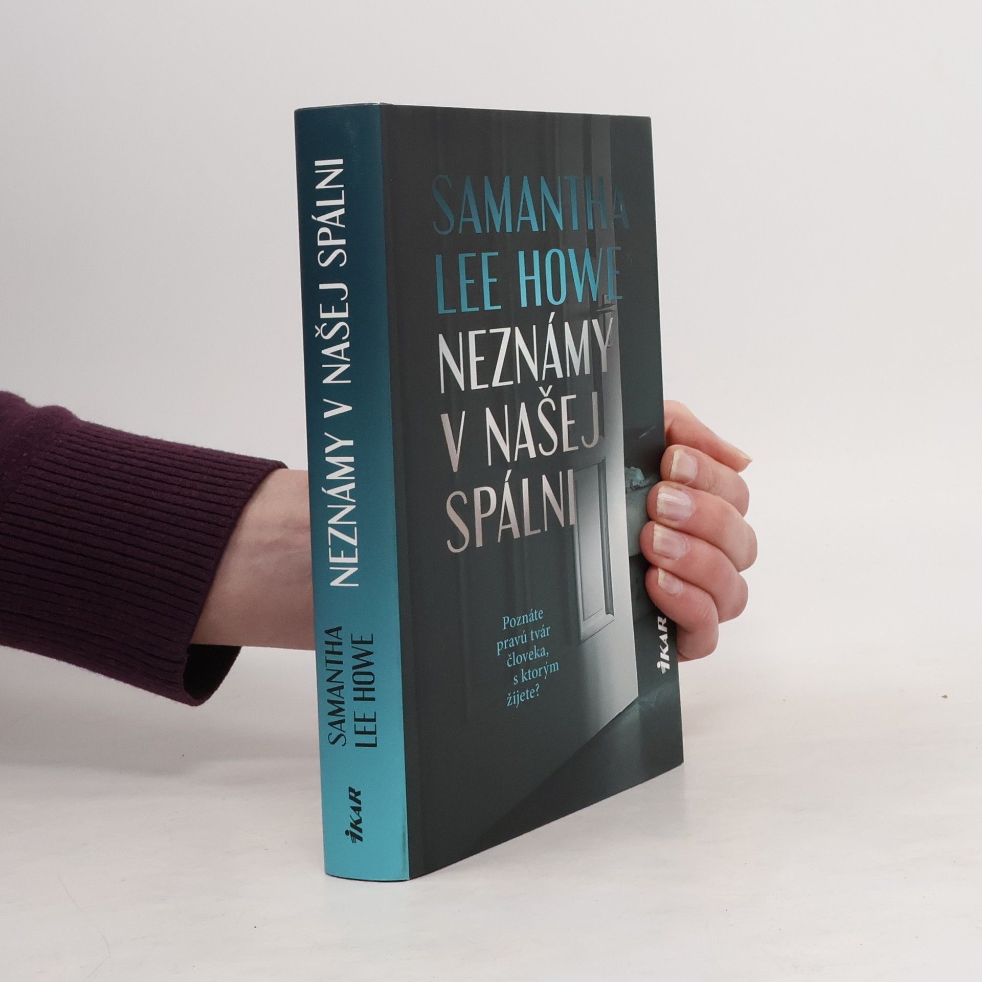 Samantha Lee Howe Neznámy v našej spálni