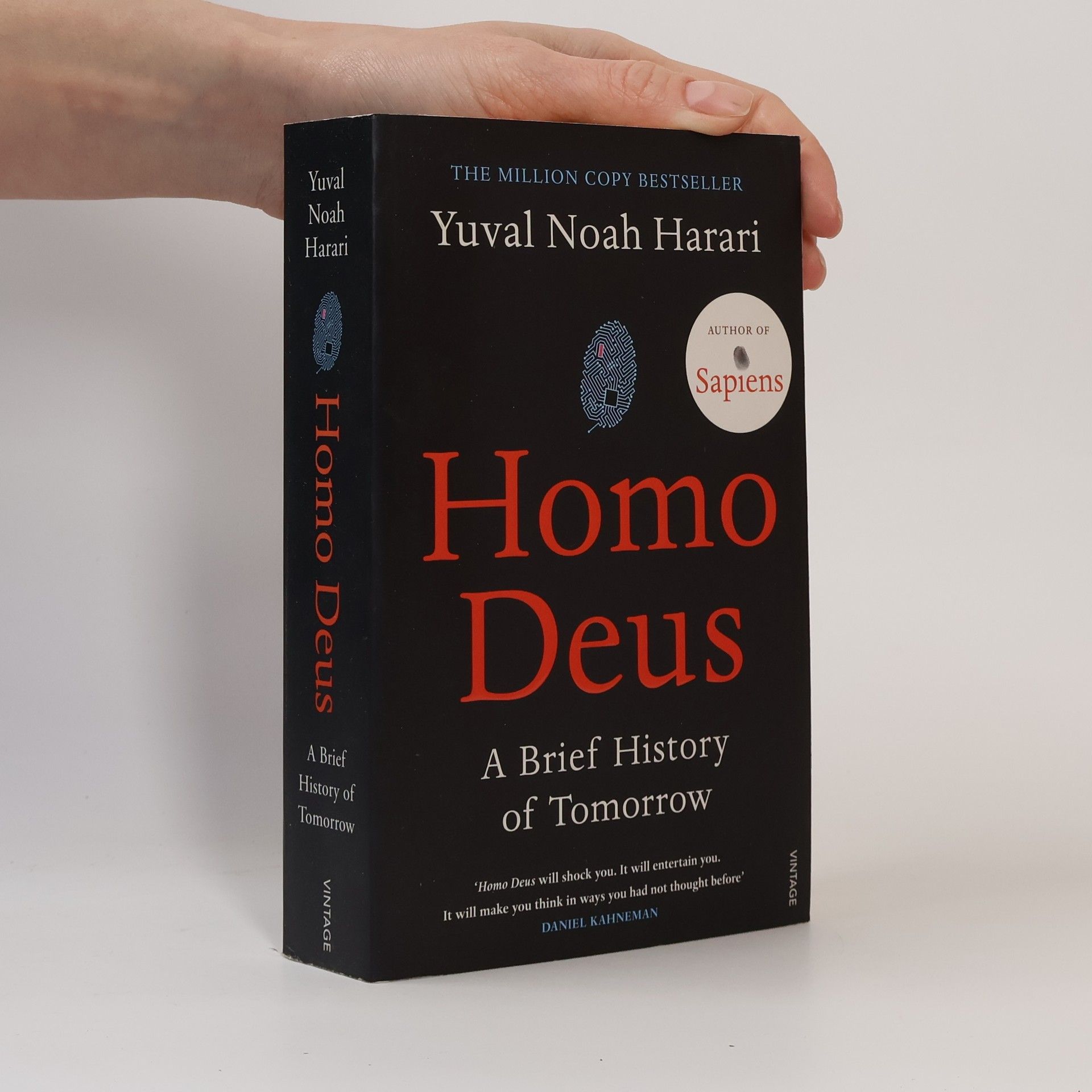 Yuval Noah Harari Homo Deus. A Brief History of Tomorrow
