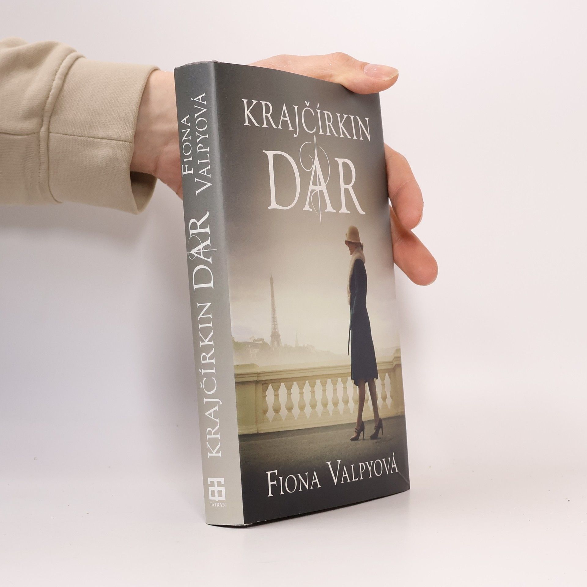 Fiona Valpy Krajčírkin dar