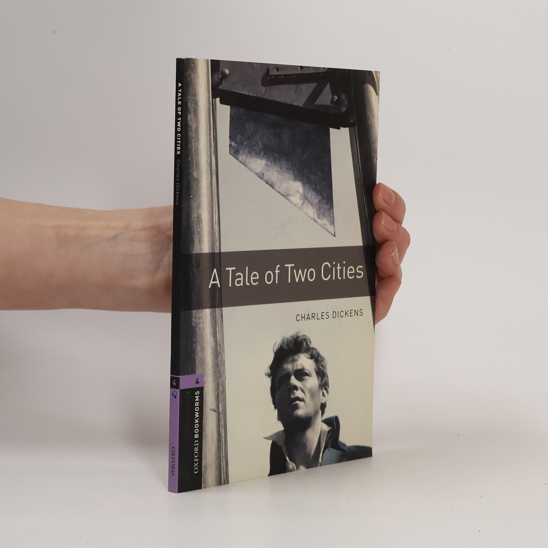 Charles Dickens A Tale of Two Cities