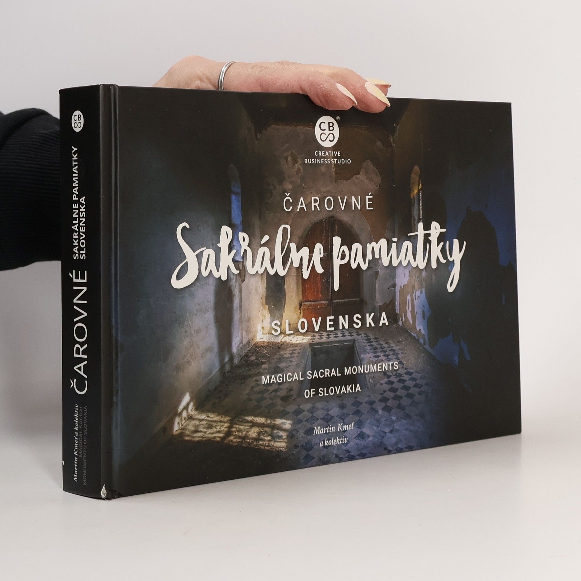 Martin Kmeť Čarovné sakrálne pamiatky Slovenska