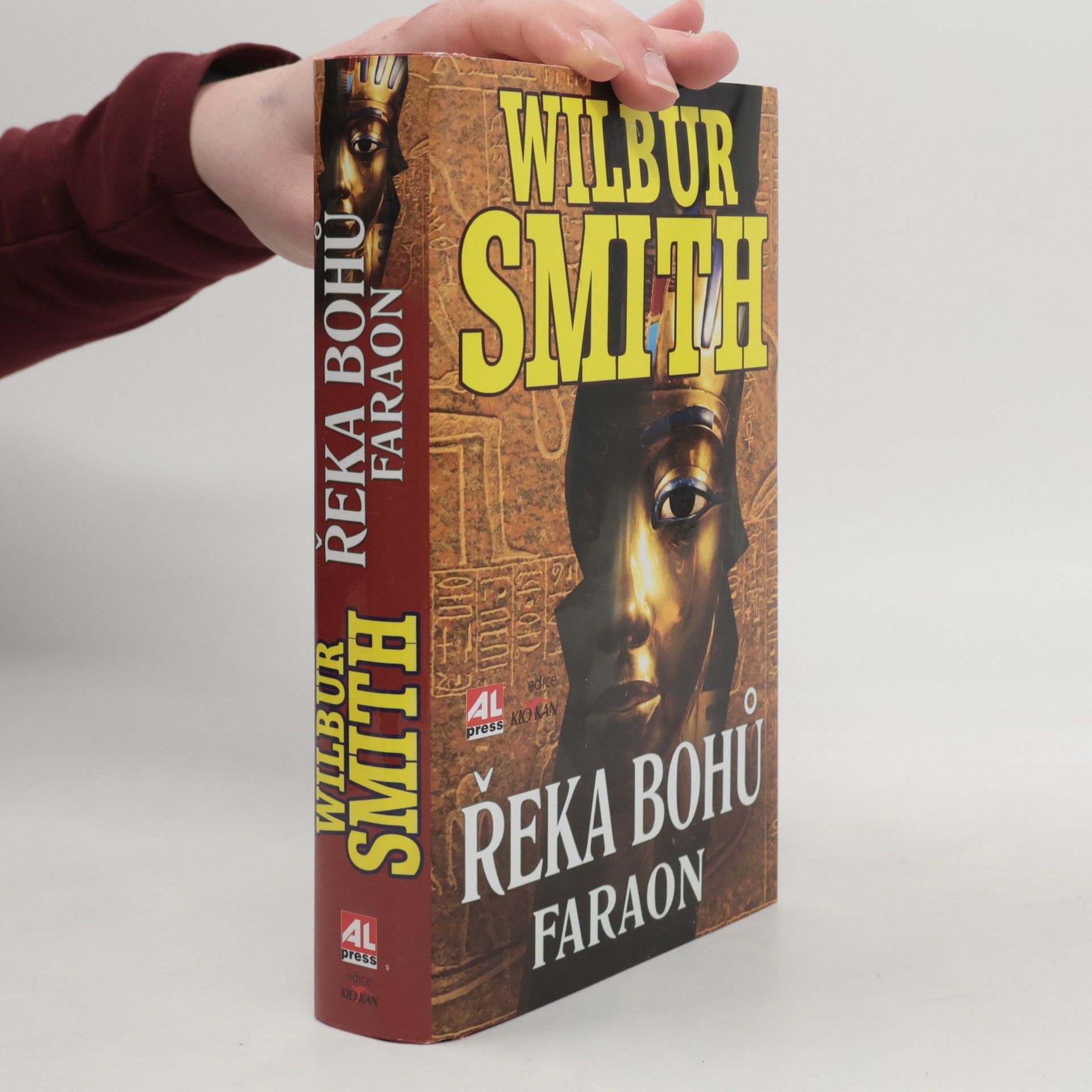 Wilbur Smith Řeka bohů 6. Faraon