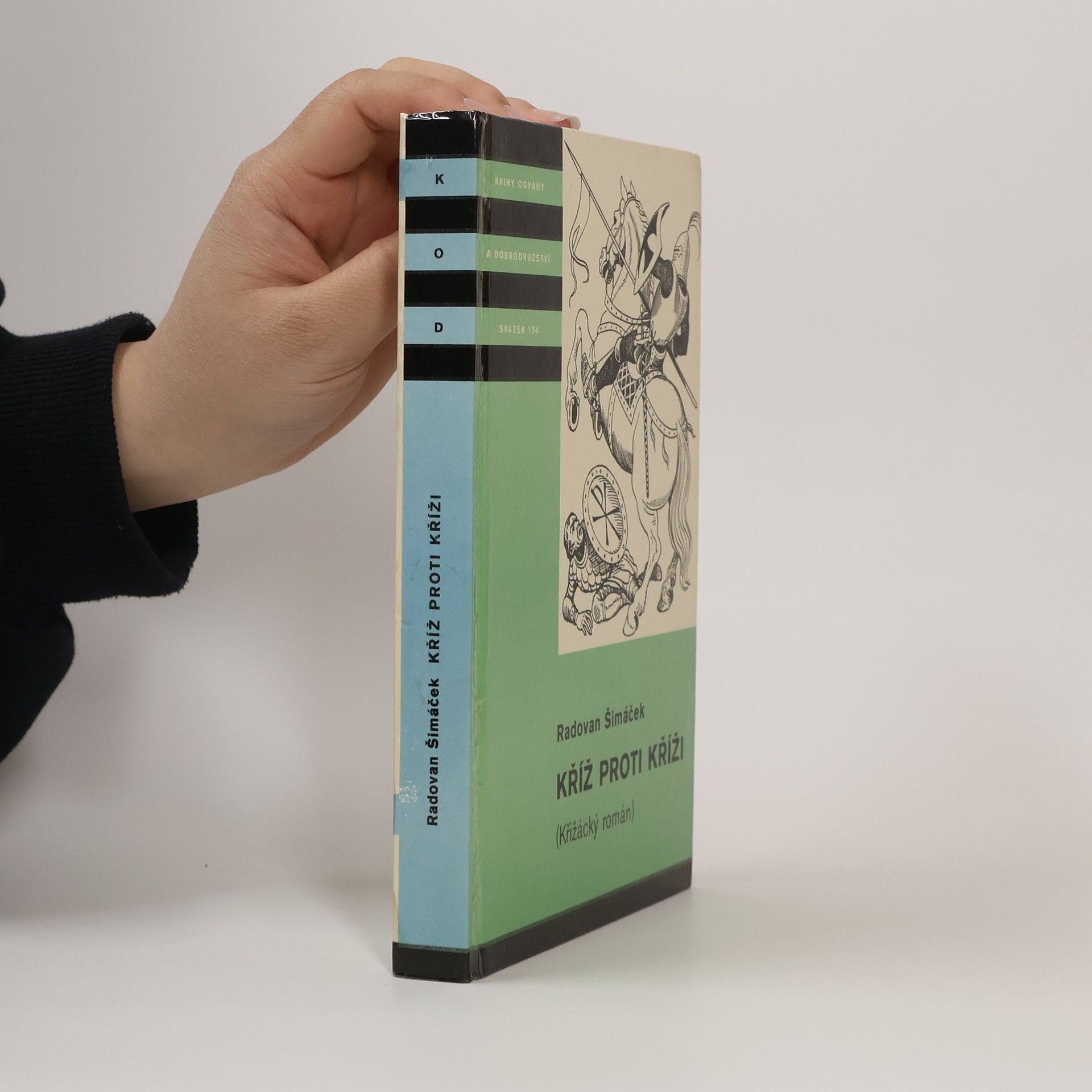 Kříž proti kříži