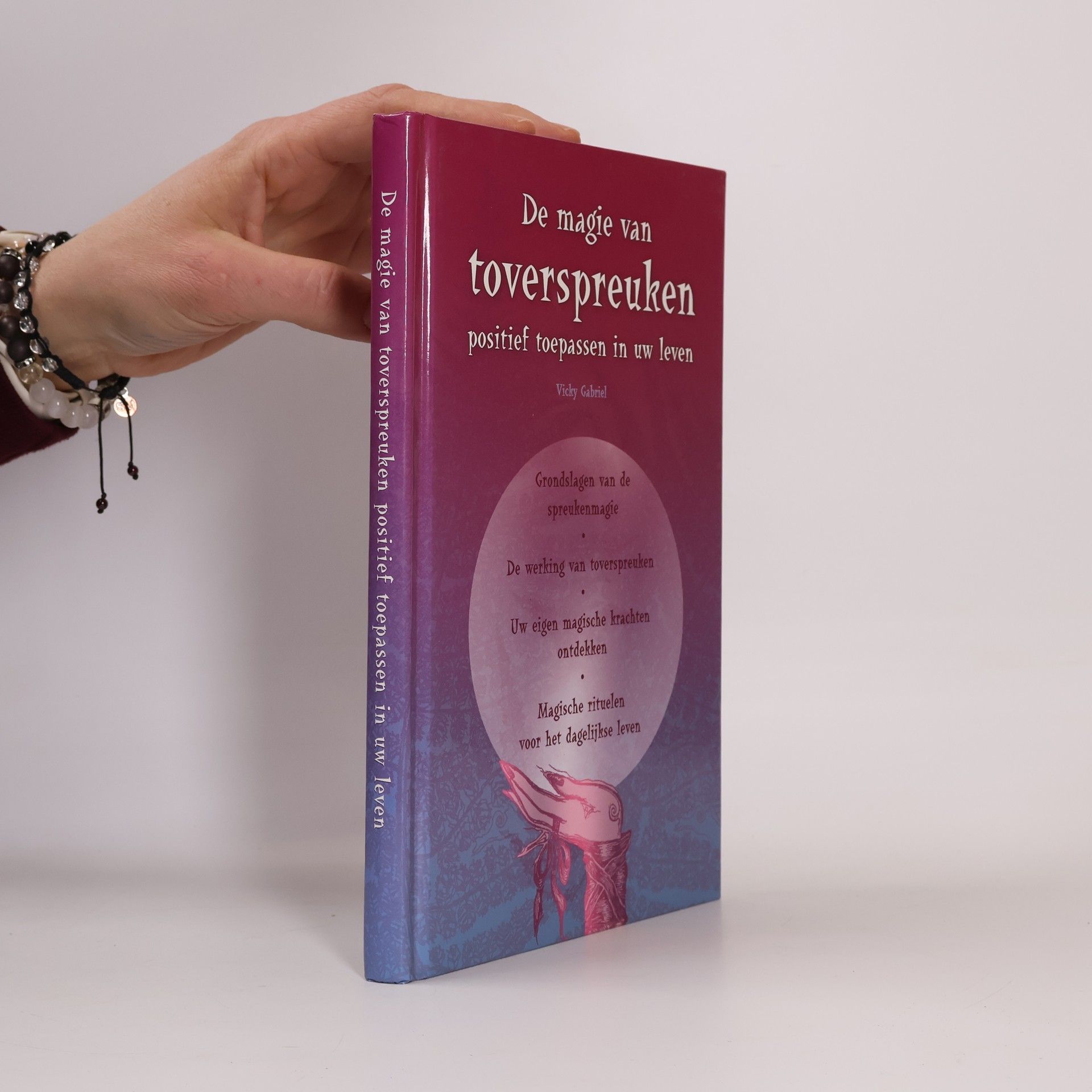 De magie van toverspreuken positief toepassen in uw leven