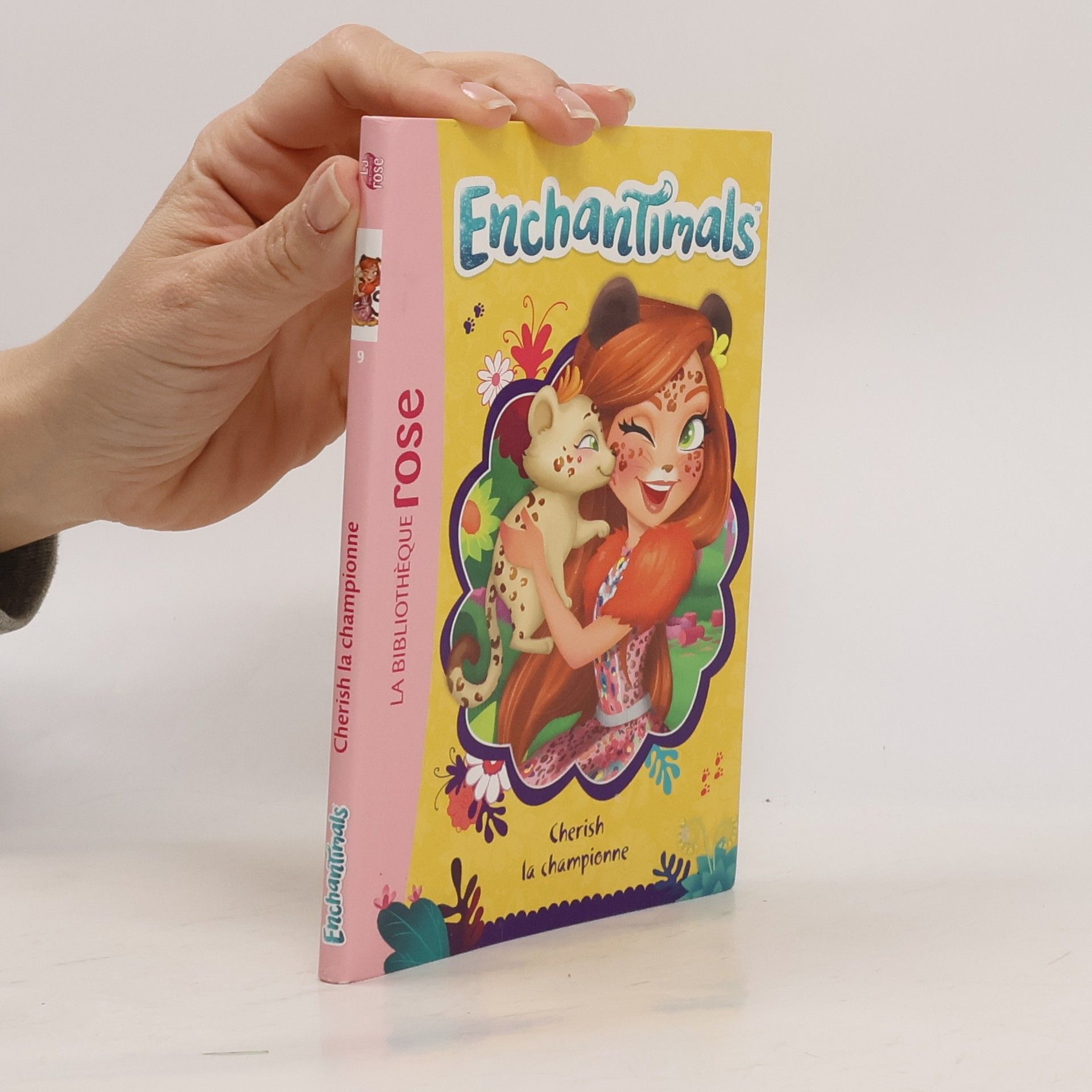 Catherine Kalengula Enchantimals - 9: Cherish la championne