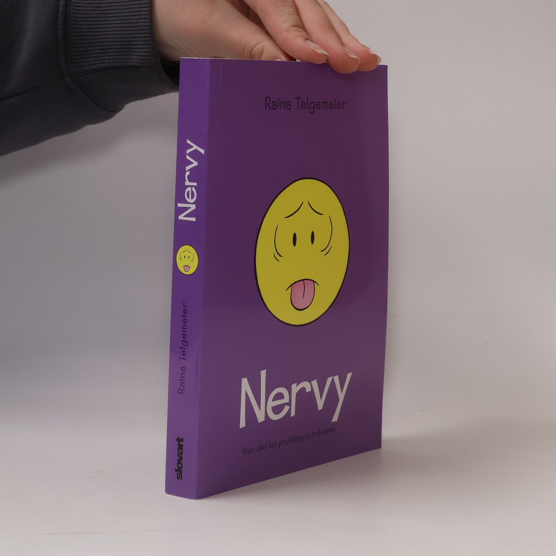 Raina Telgemeier Nervy