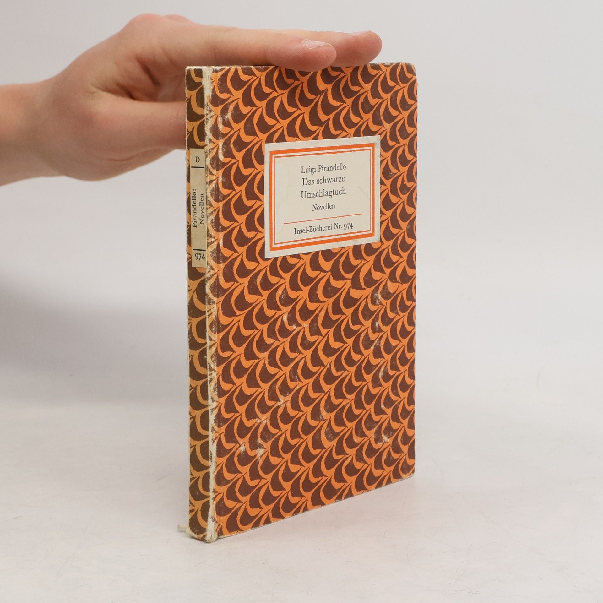 Luigi Pirandello Das schwarze Umschlagtuch