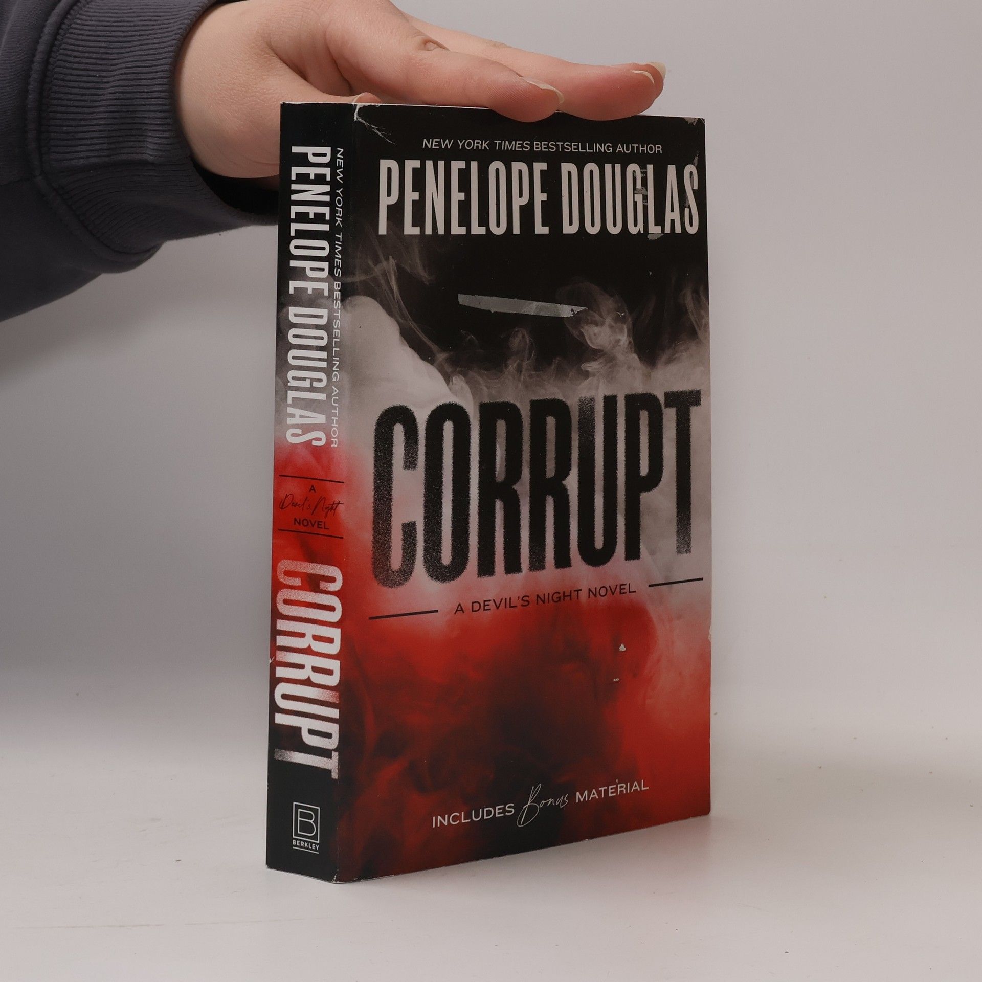 Penelope Douglas Corrupt