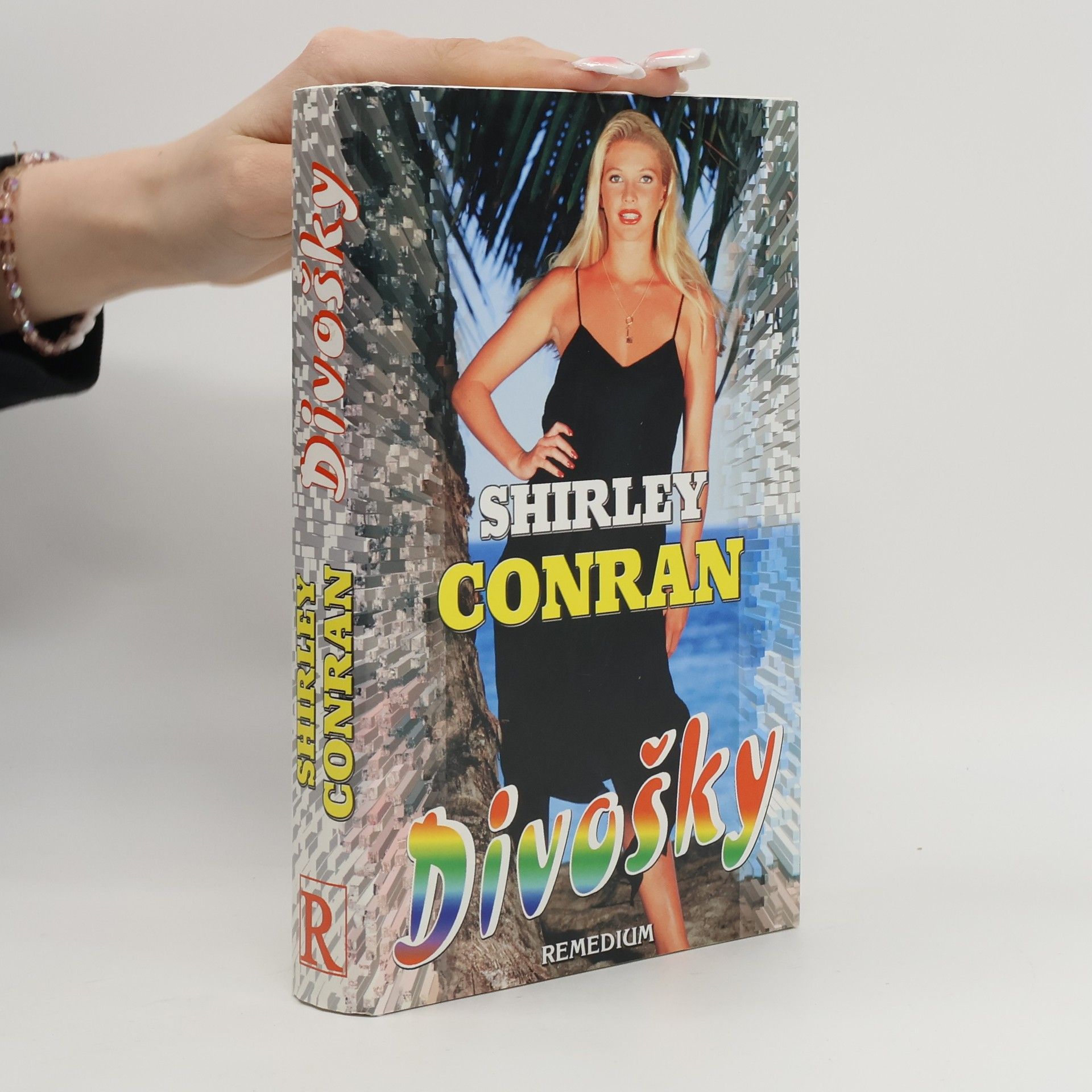 Shirley Conran Divošky