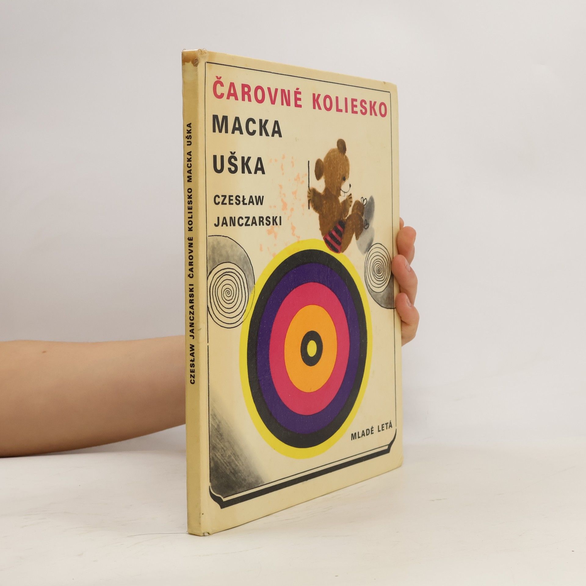 Czeslaw Janczarski Čarovné koliesko Macka Uška