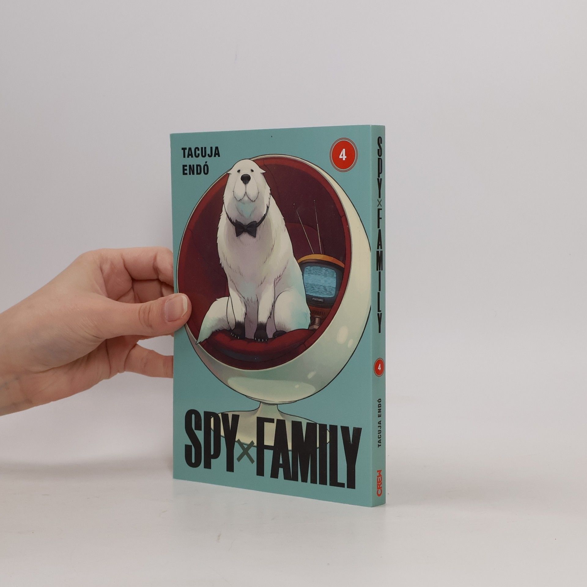 Tacuja Endó Spy x Family 4