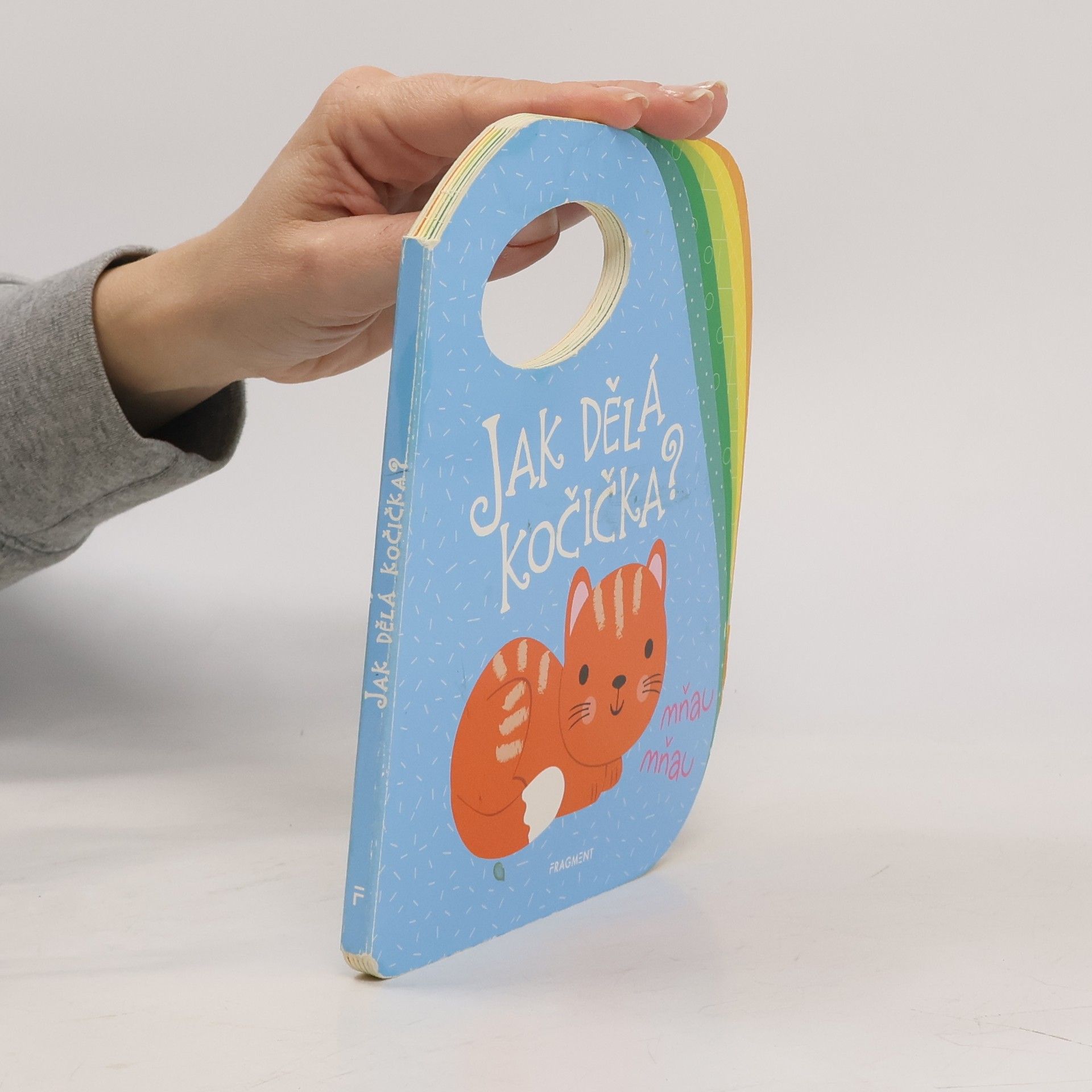 Various authors Jak dělá kočička?