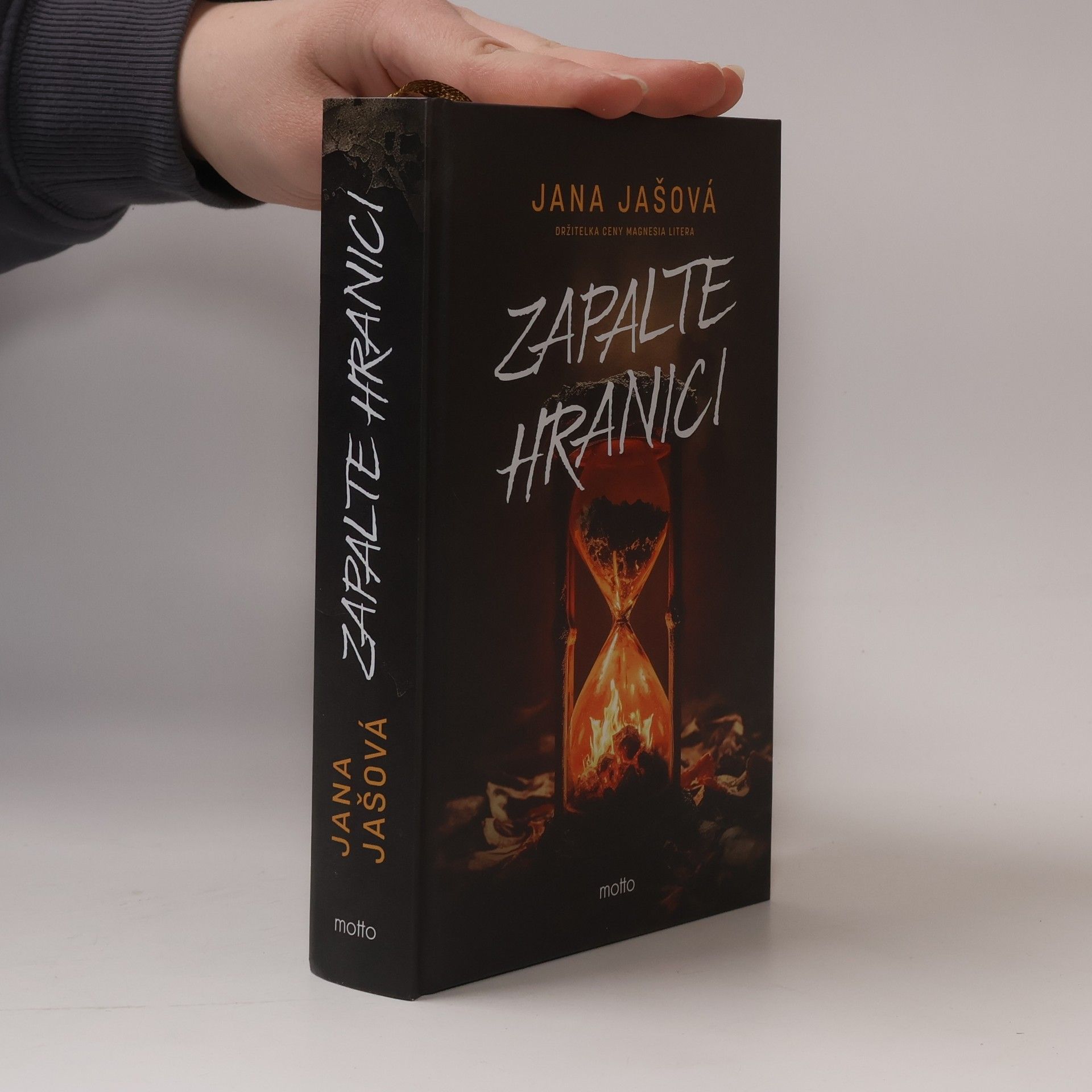Jana Jašová Zapalte hranici