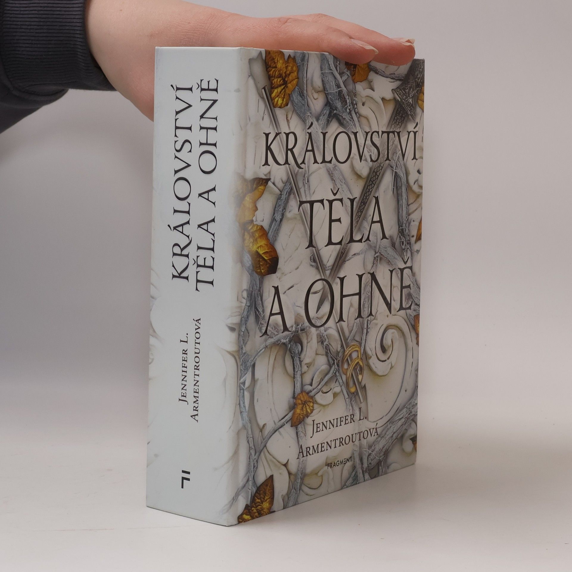 Jennifer L. Armentrout Království těla a ohně