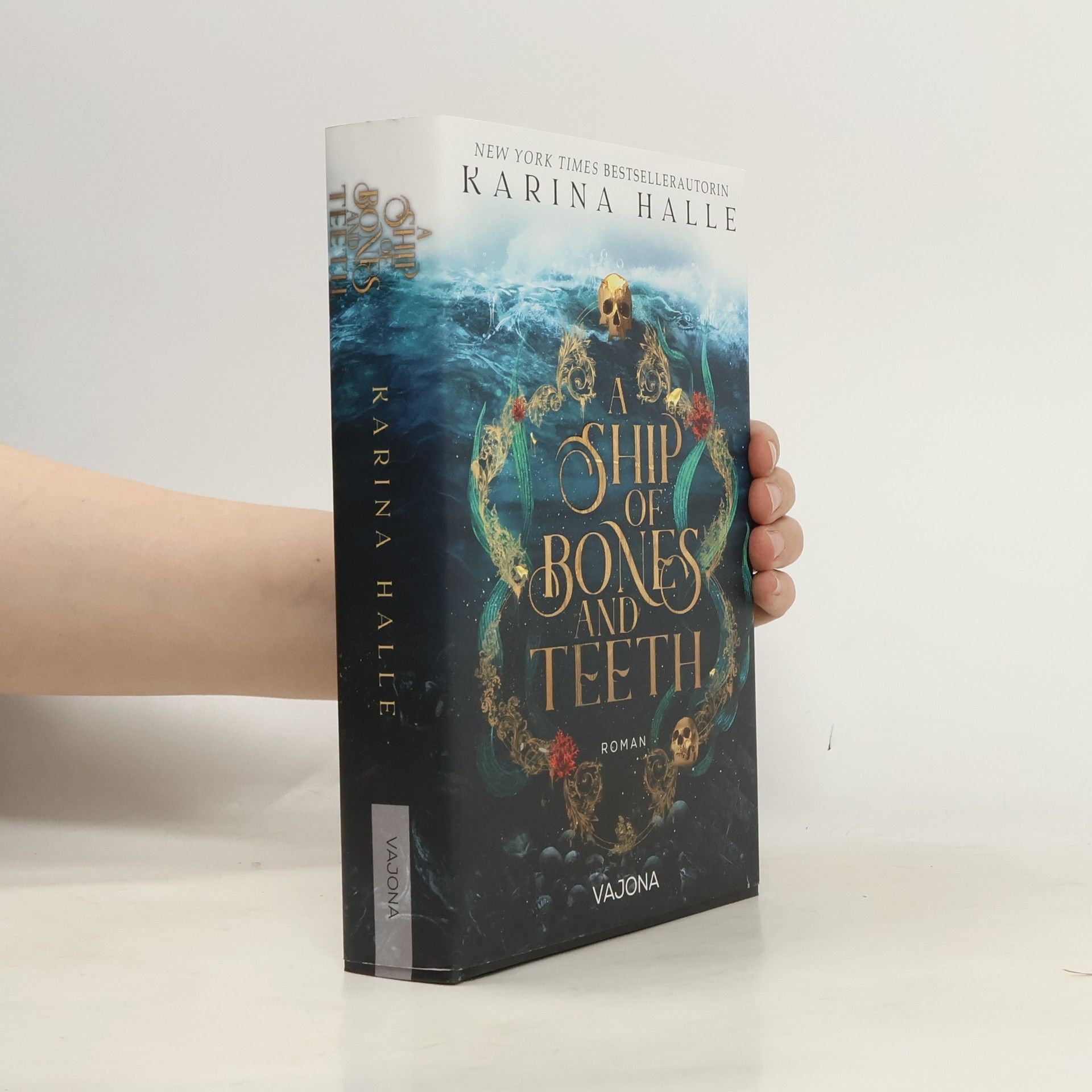 Karina Halle A Ship Of Bones And Teeth