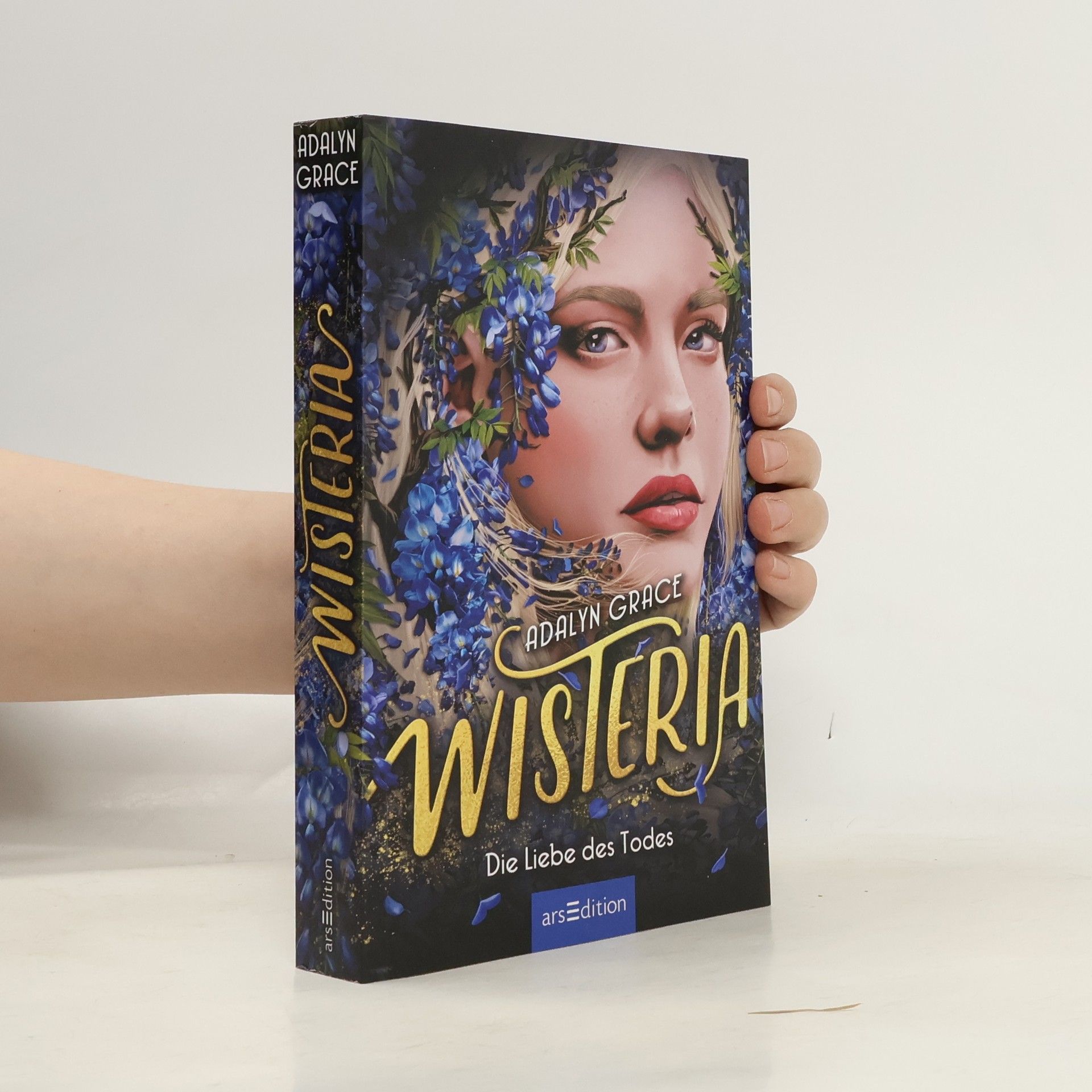 Adalyn Grace Wisteria