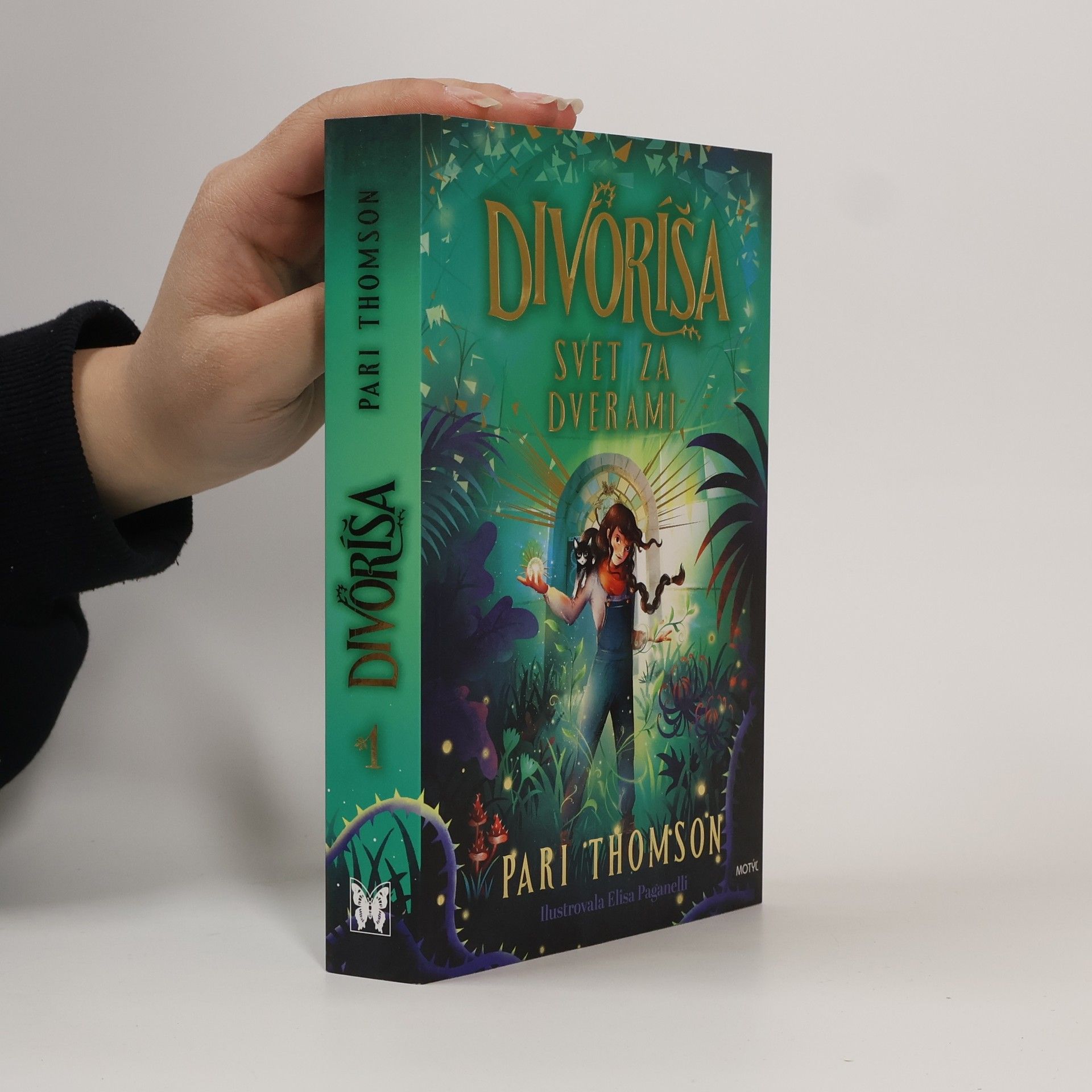 Pari Thomson Divoríša. Svet za dverami