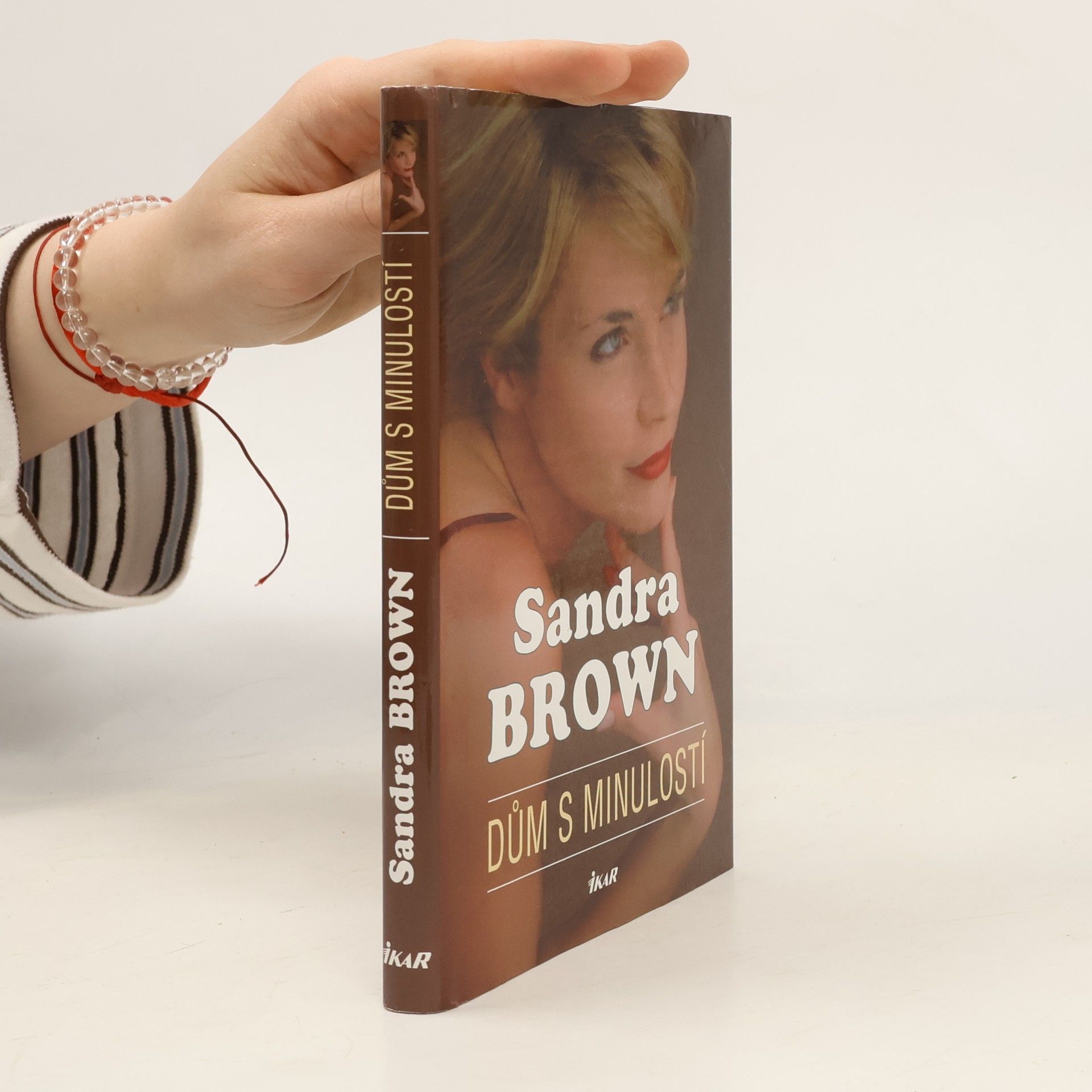 Sandra Brown Dům s minulostí