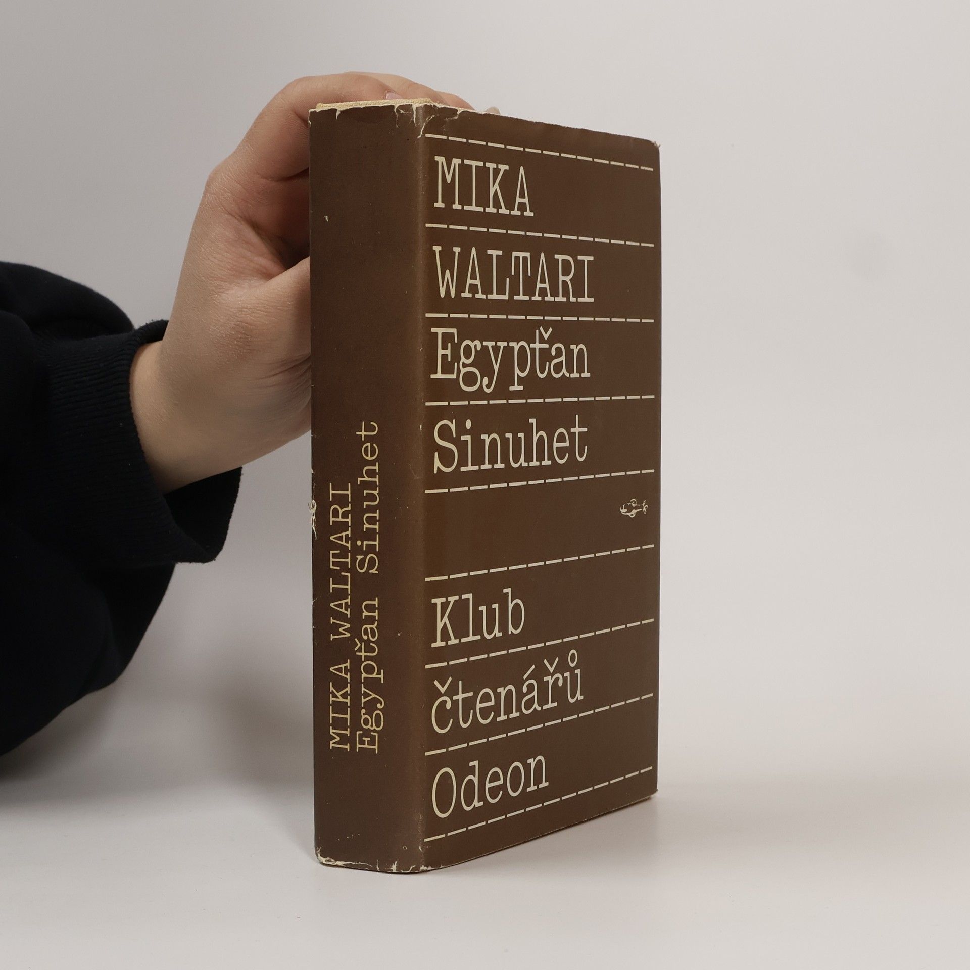 Mika Waltari Egypťan Sinuhet