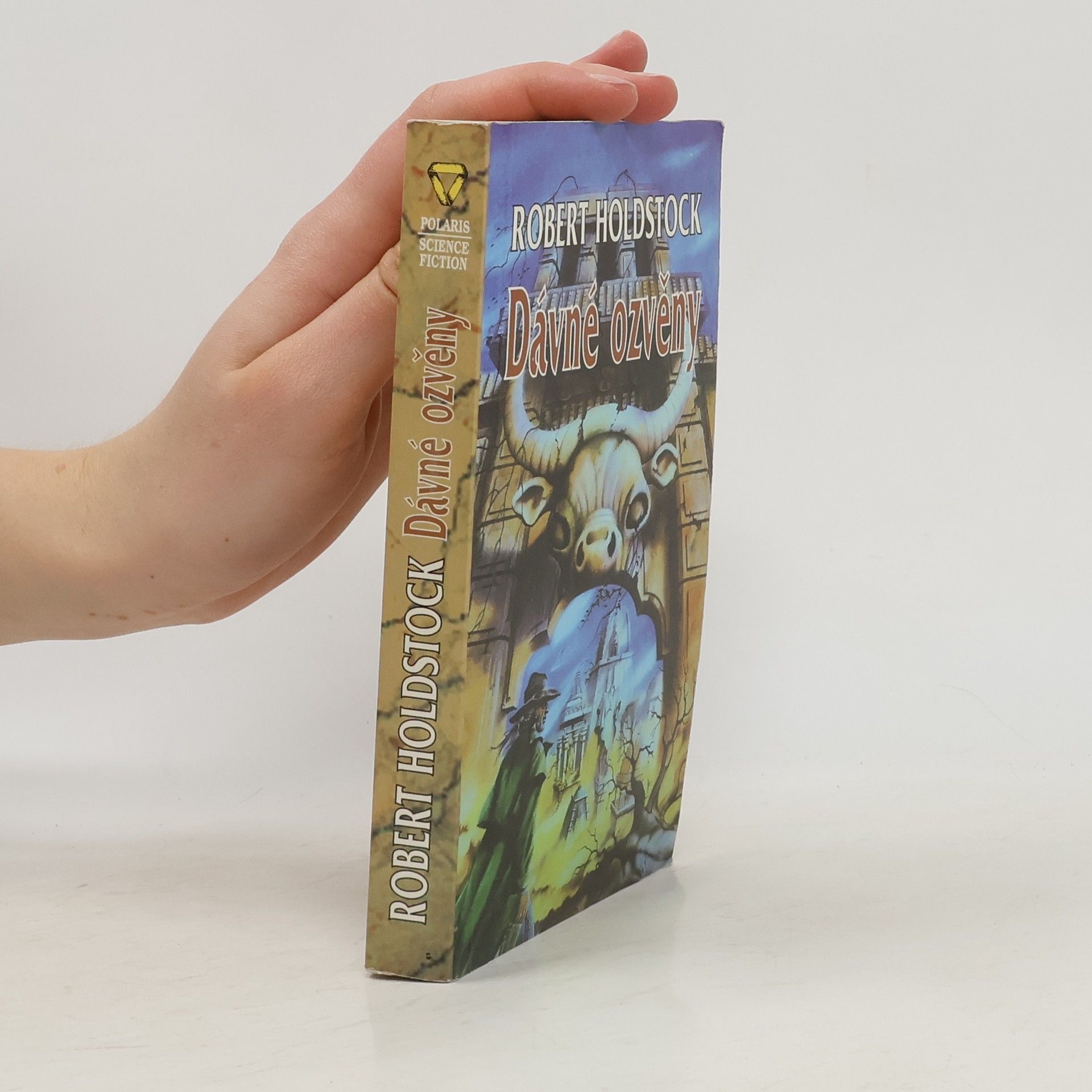 Robert Holdstock Dávné ozvěny