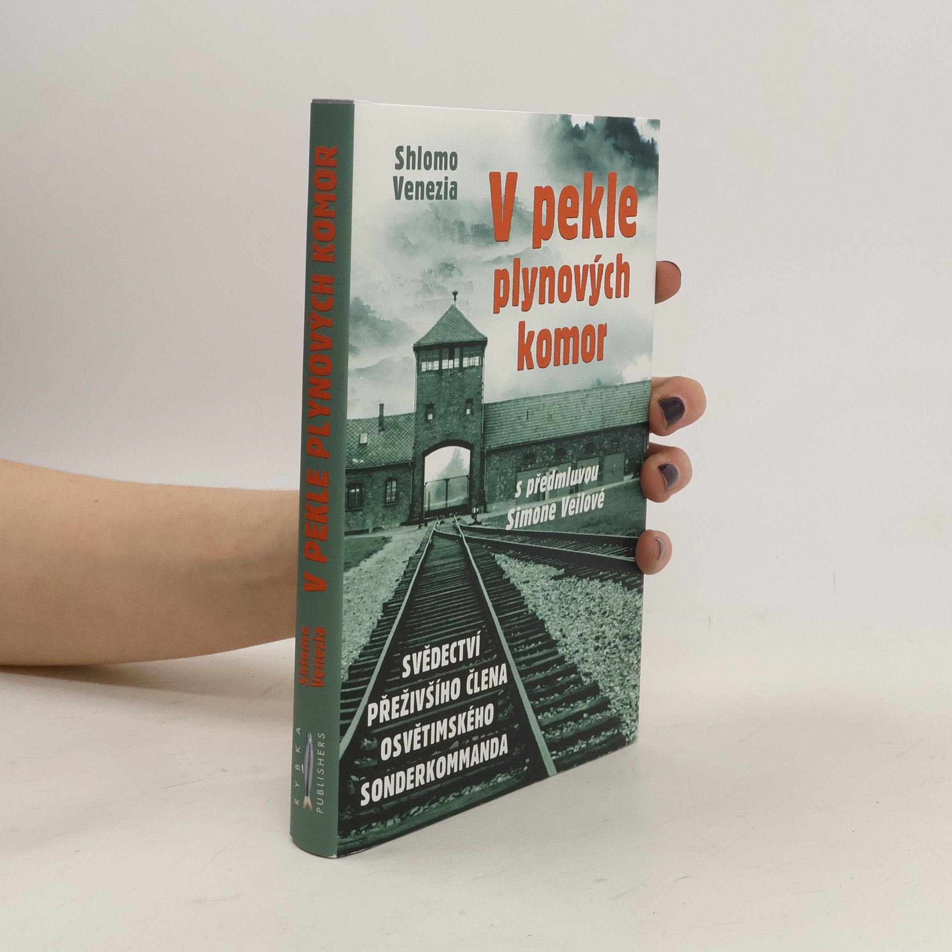 Shlomo Venezia V pekle plynových komor