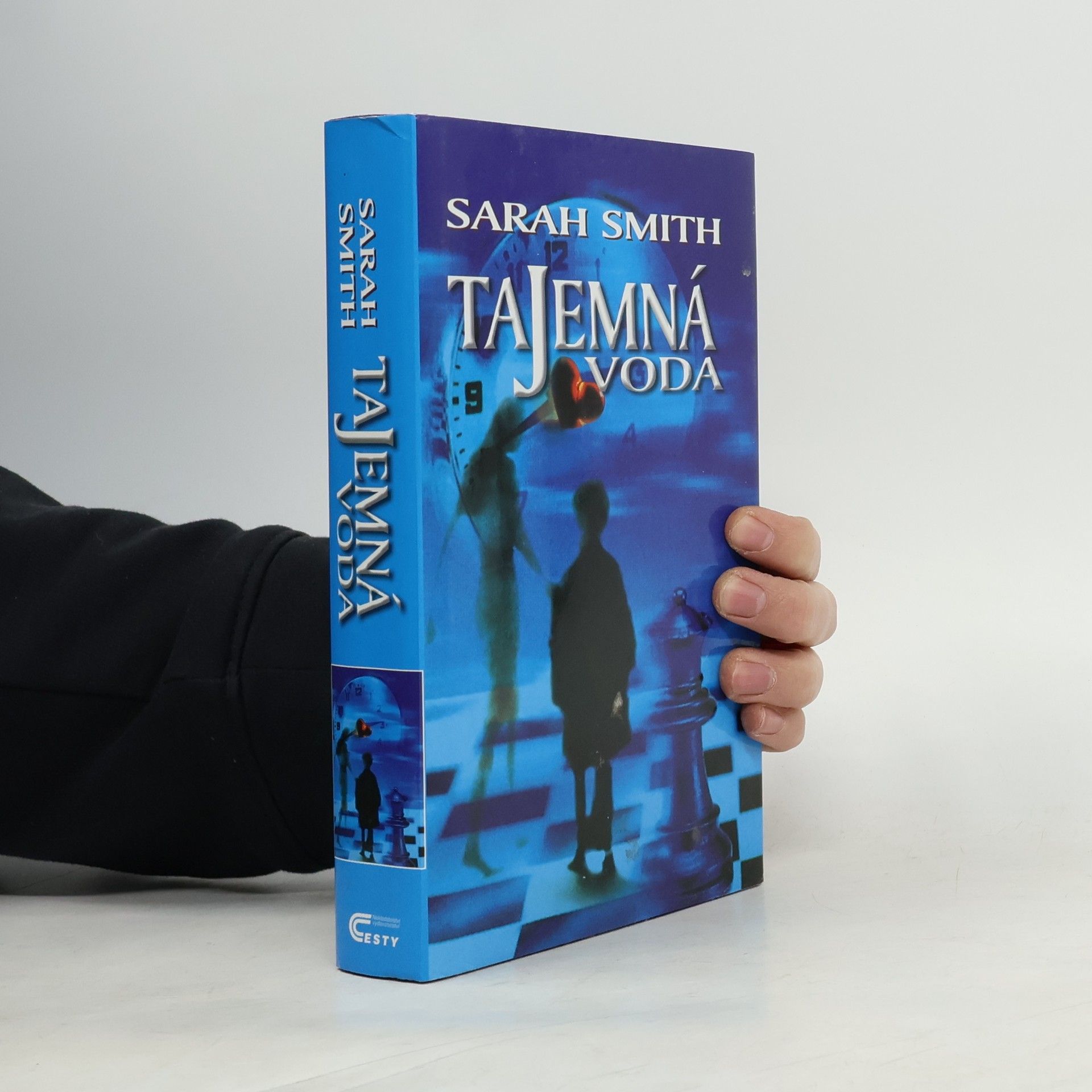 Sarah Smith Tajemná voda