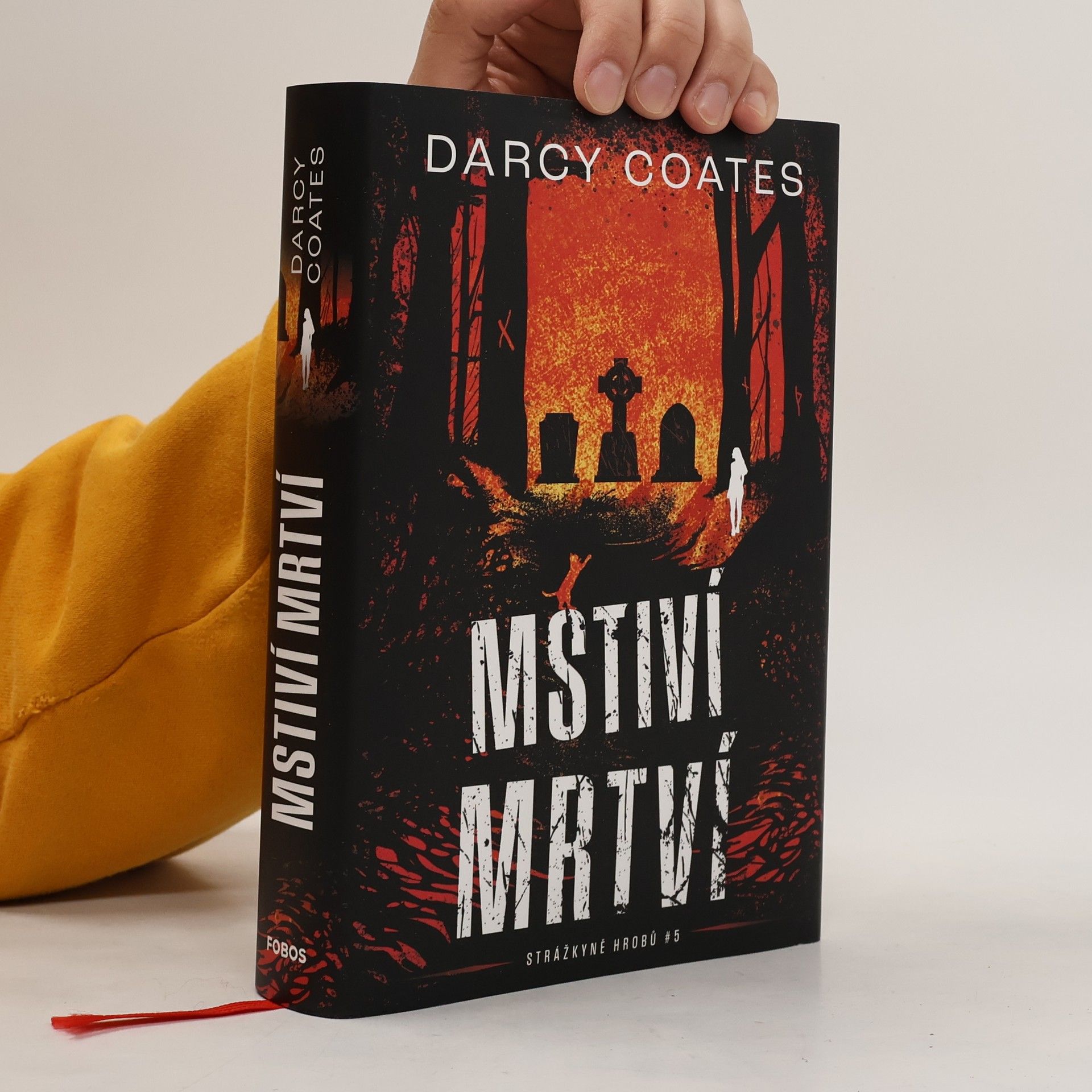 Šárka Králíková Strážkyně hrobů - 5: Mstiví mrtví