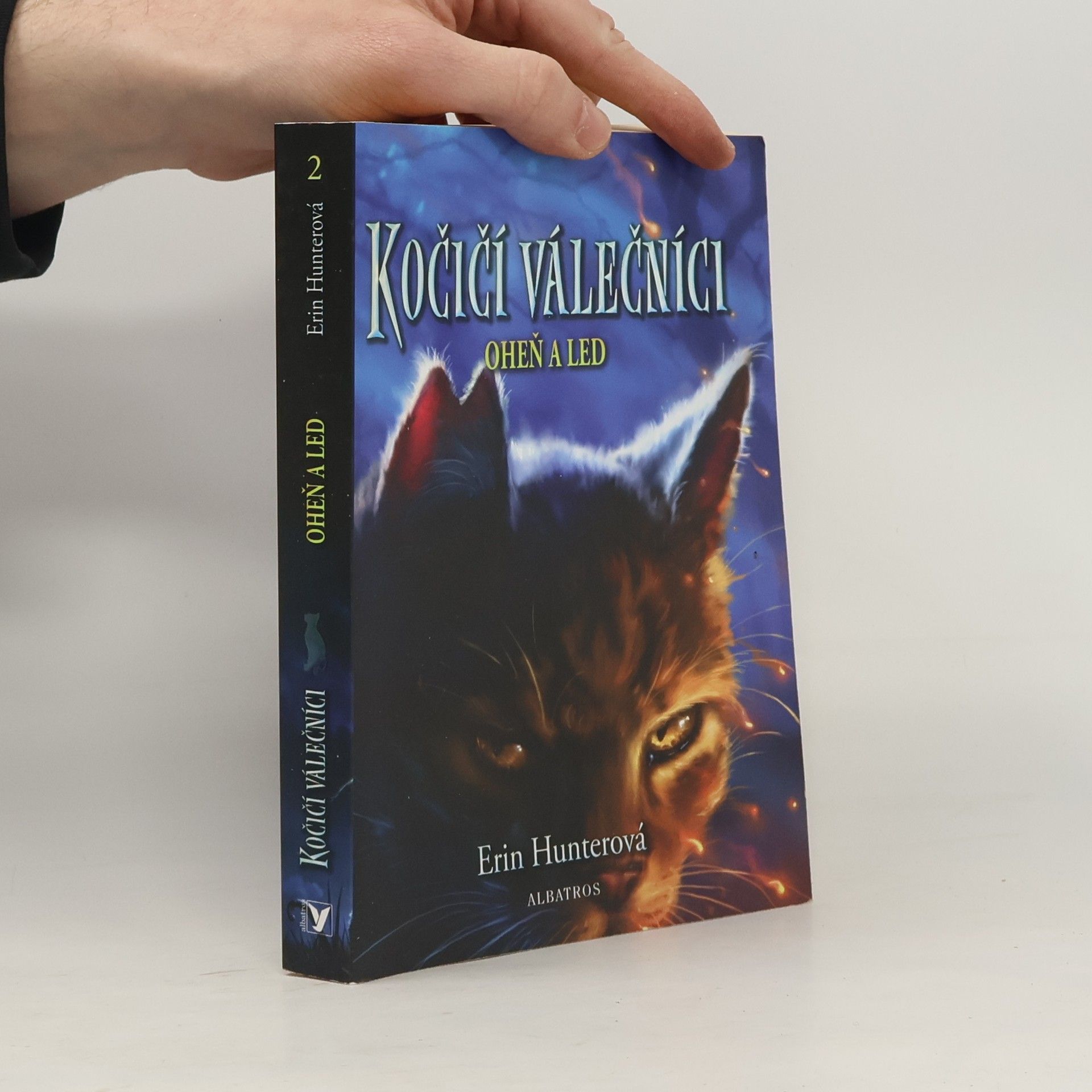 Erin Hunter Kočičí válečníci: Oheň a led