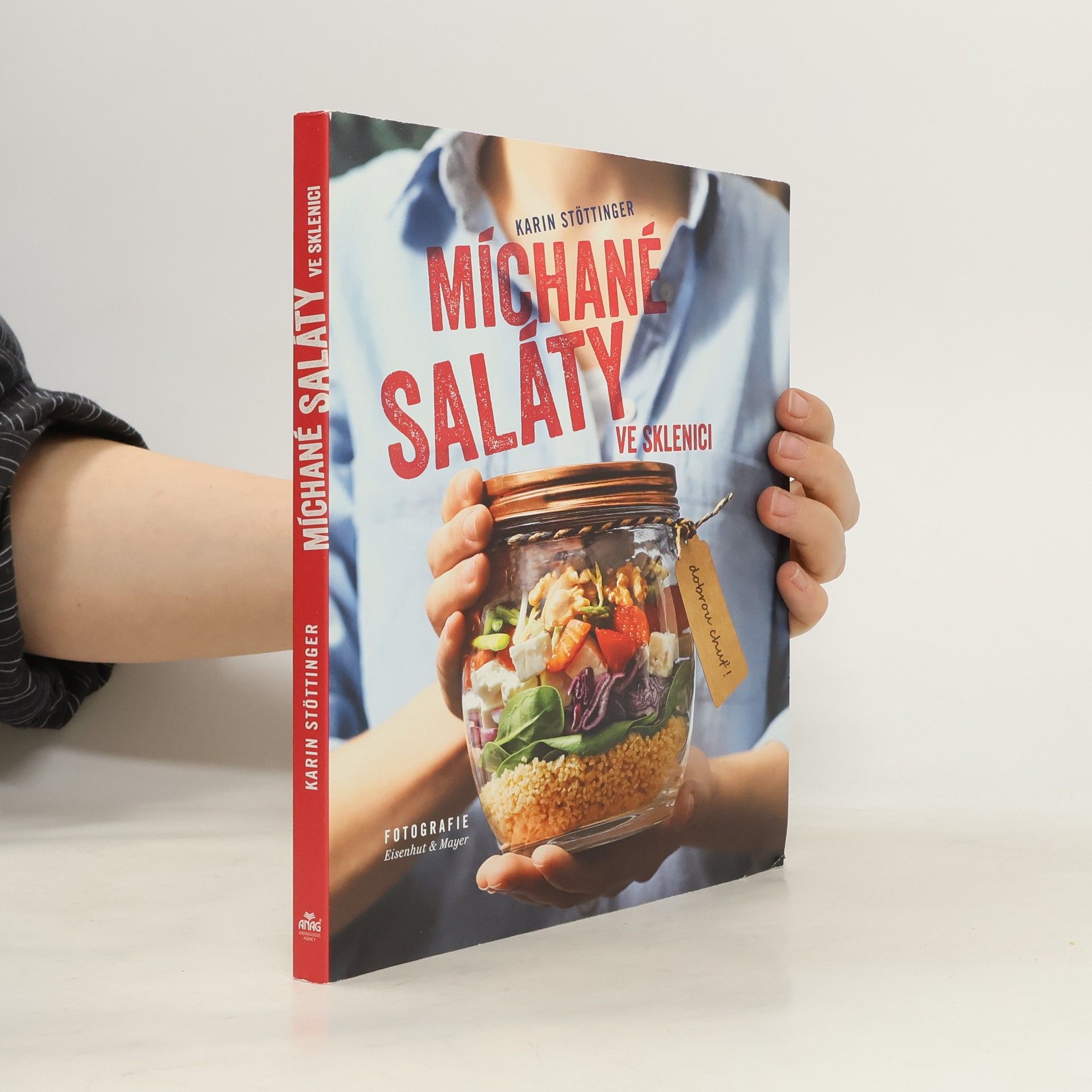 Karin Stöttinger Míchané saláty ve sklenici