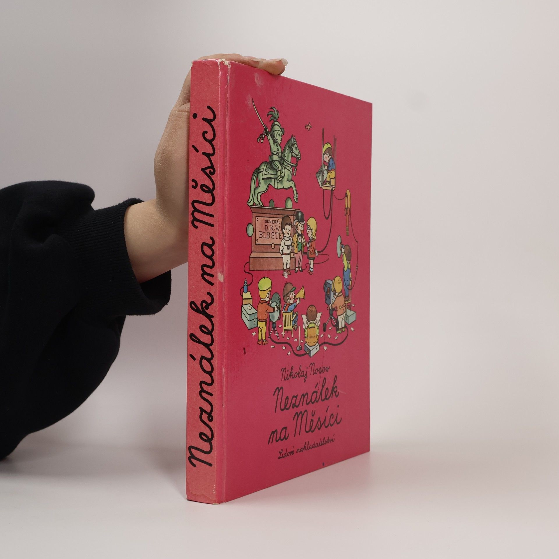 Nikolaj Nikolajevič Nosov Neználek na Měsíci