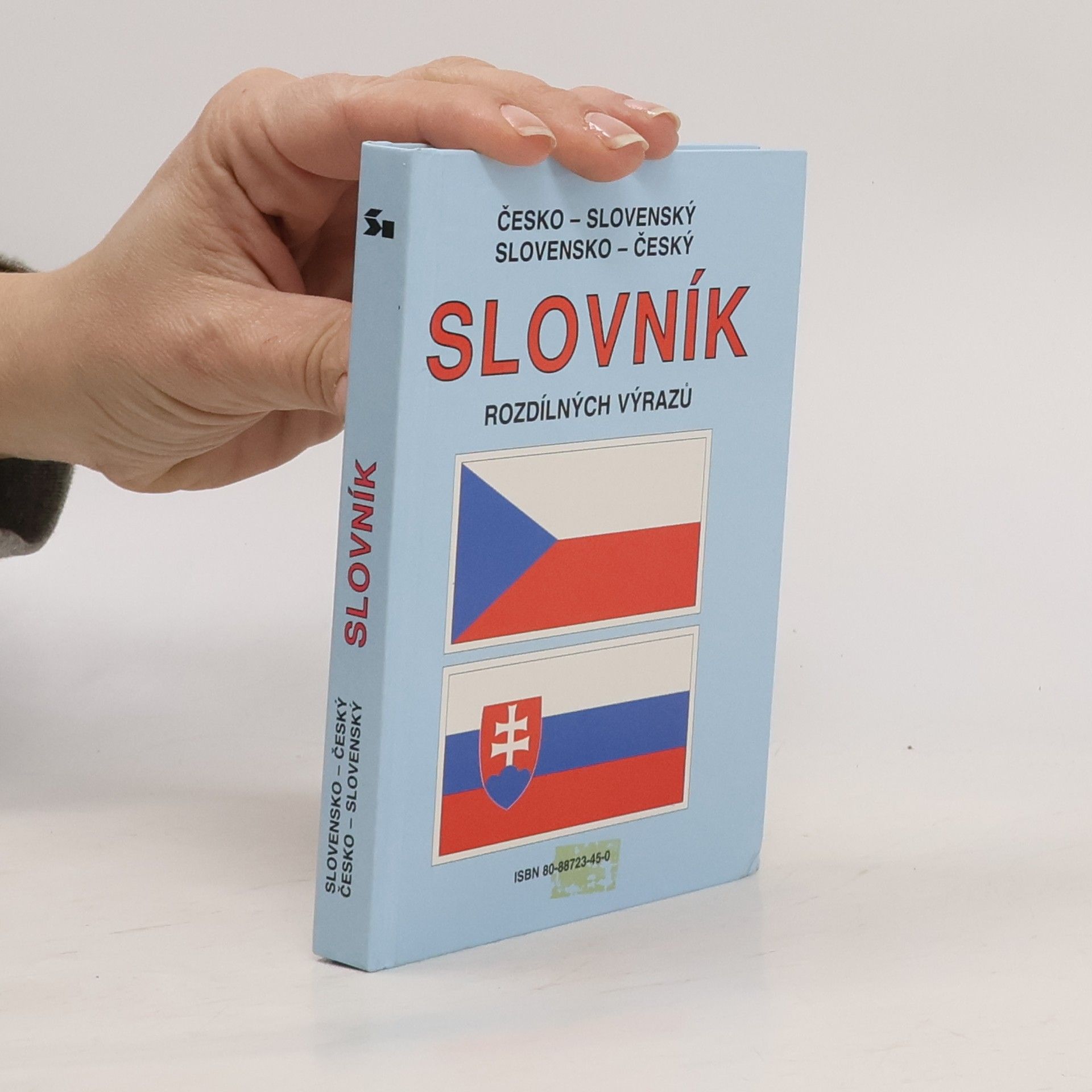 Konštantín Horecký Česko-slovenský, slovensko-český slovník rozdílných výrazů = Slovensko-český, česko-slovenský slovník rozdielnych výrazov