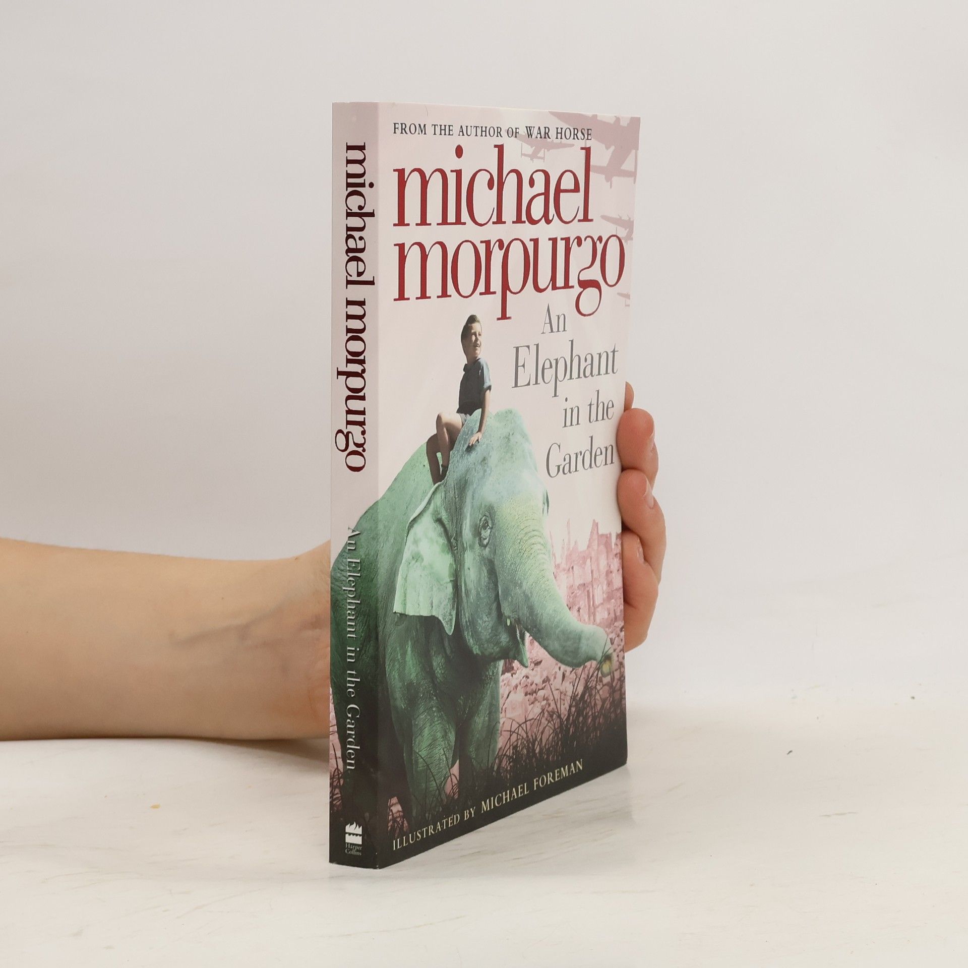 Michael Morpugo An elephant in the garden