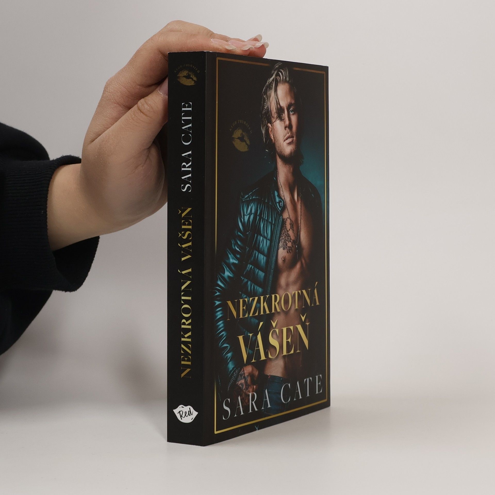 Sara Cate Nezkrotná vášeň