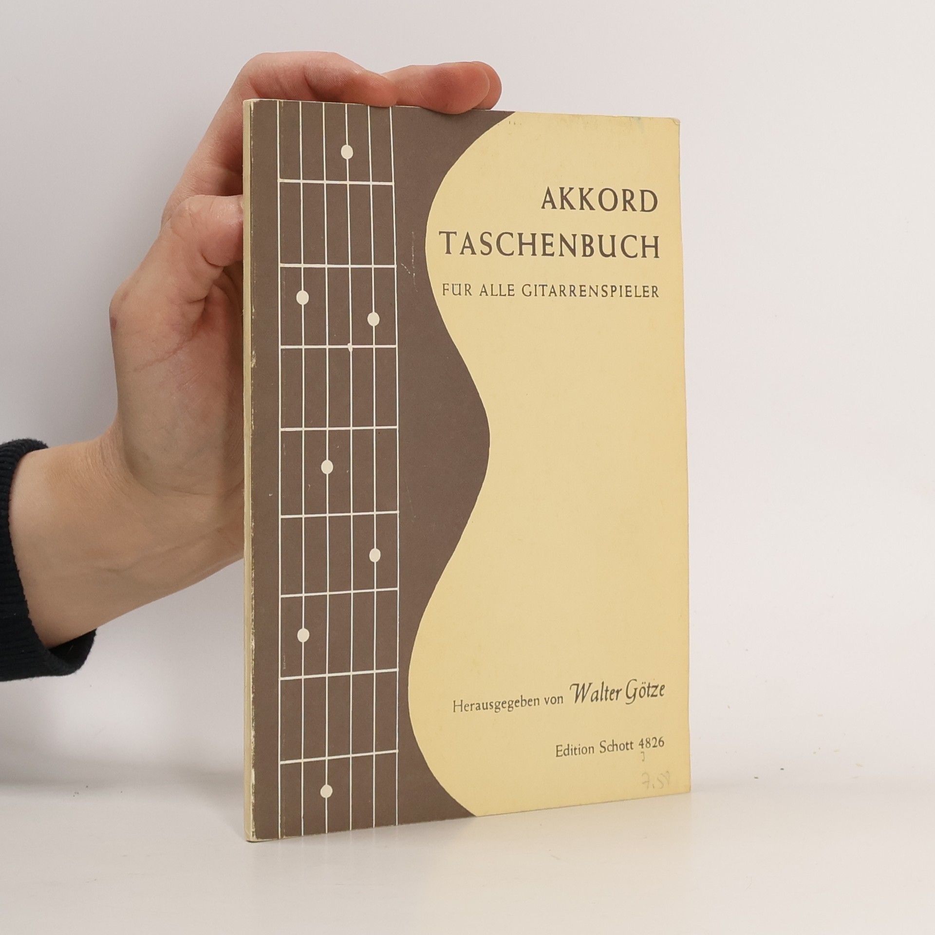 Walter Götze Akkord Taschenbuch für alle Gitarrenspieler