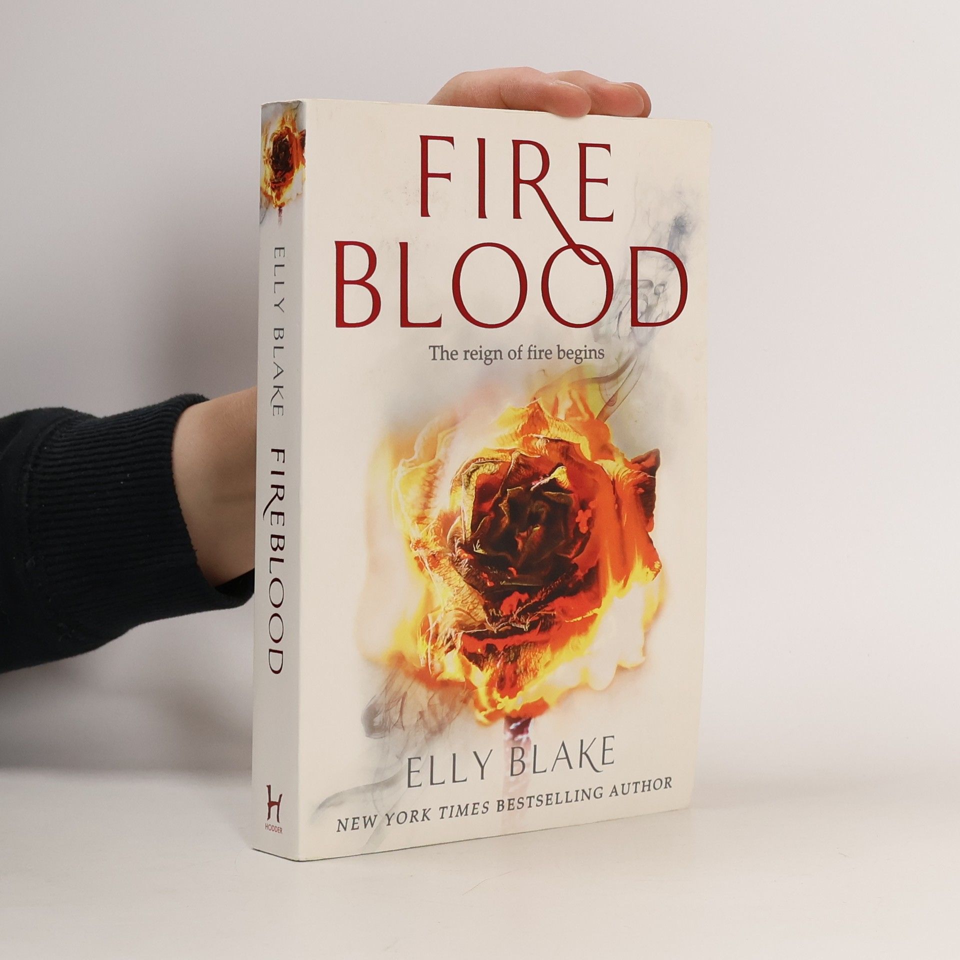 Elly Blake Fireblood