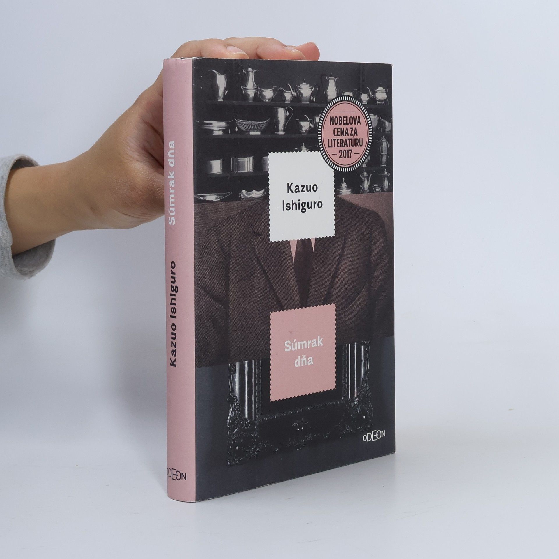Kazuo Ishiguro Súmrak dňa