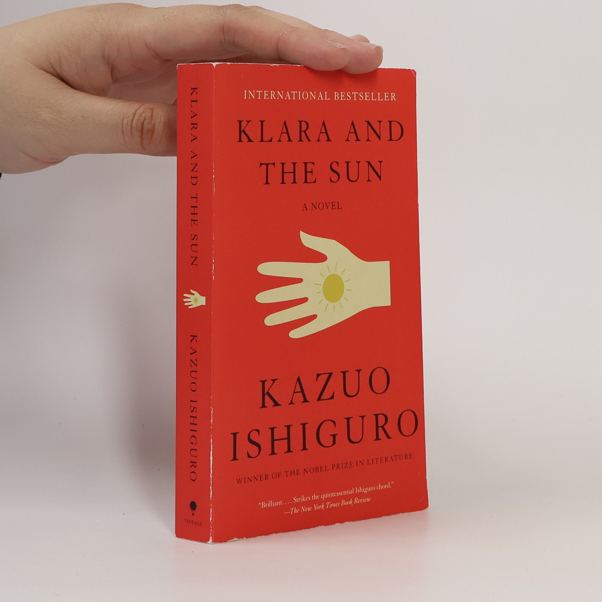 Kazuo Ishiguro Klara And The Sun