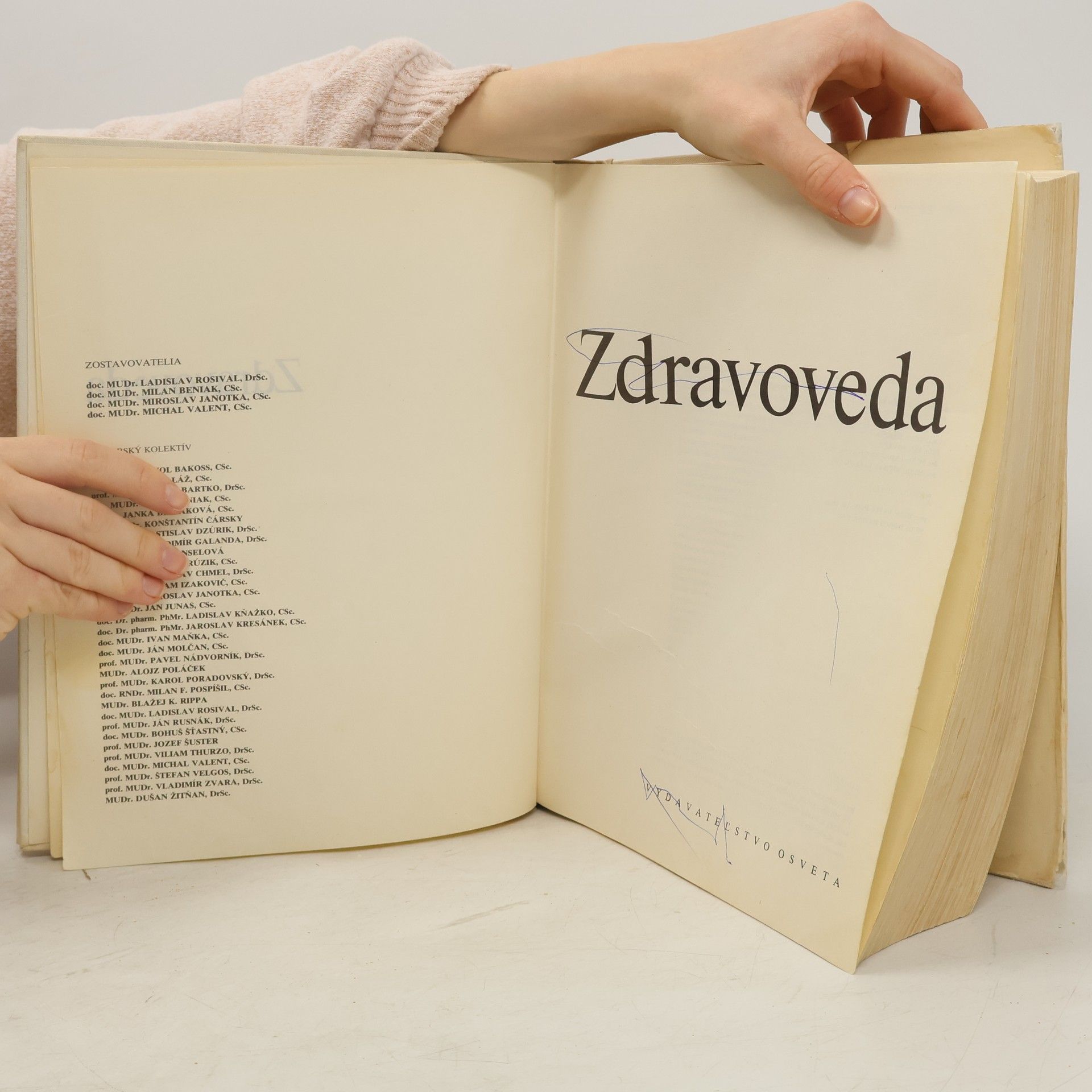 Ivor Ripka Príručka slovenského pravopisu pre školy a prax