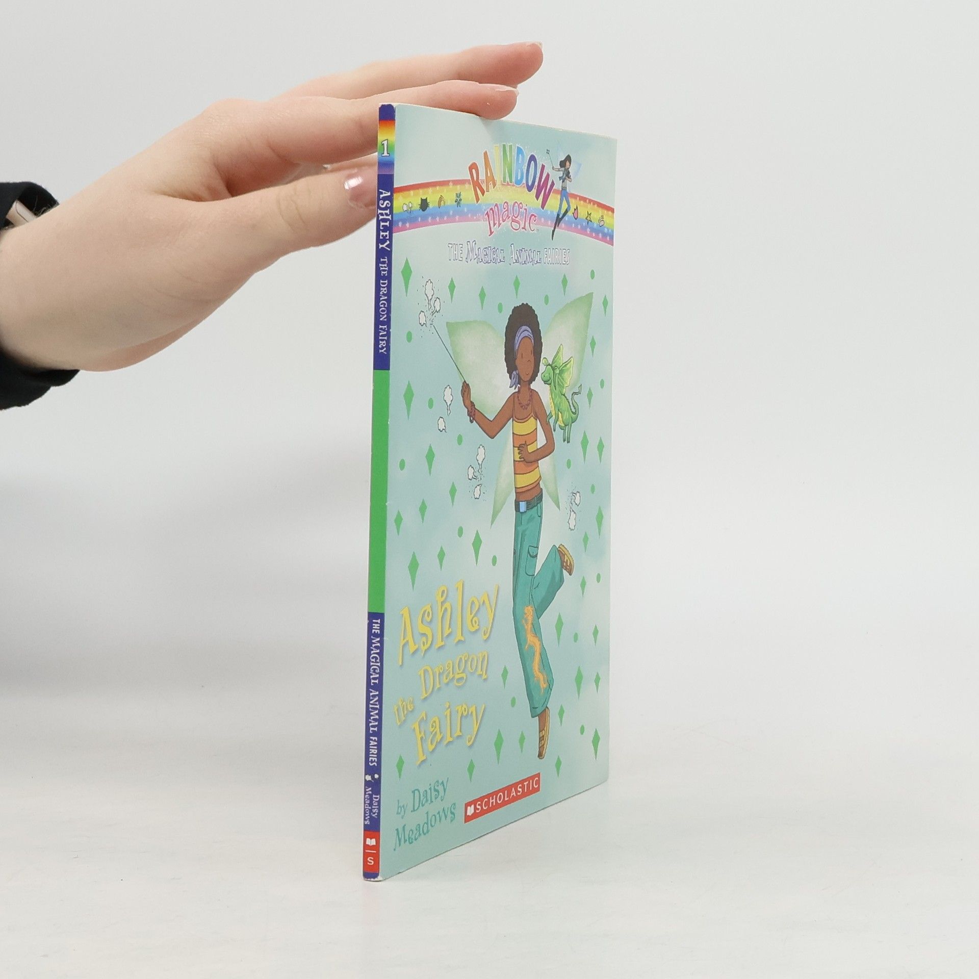 Daisy Meadows Rainbow Magic: The Magical Animal Fairies - 1: Ashley the Dragon Fairy