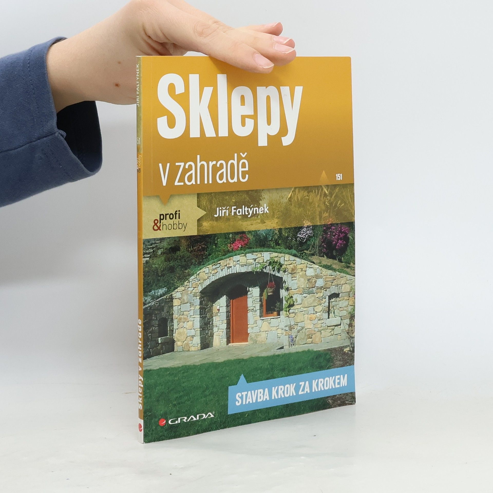 Jiří Faltýnek Sklepy v zahradě