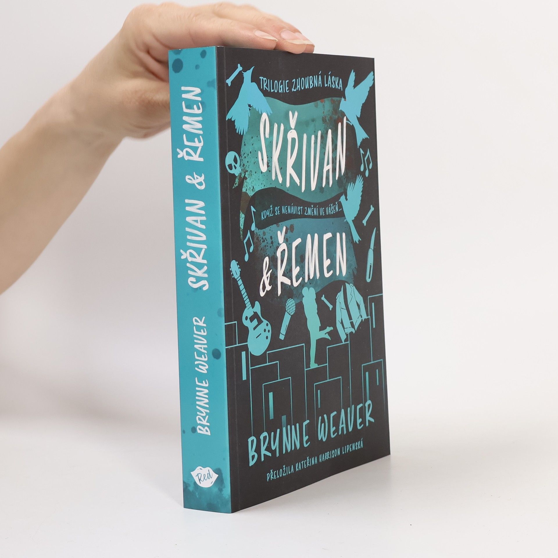 Brynne Weaver Skřivan & Řemen