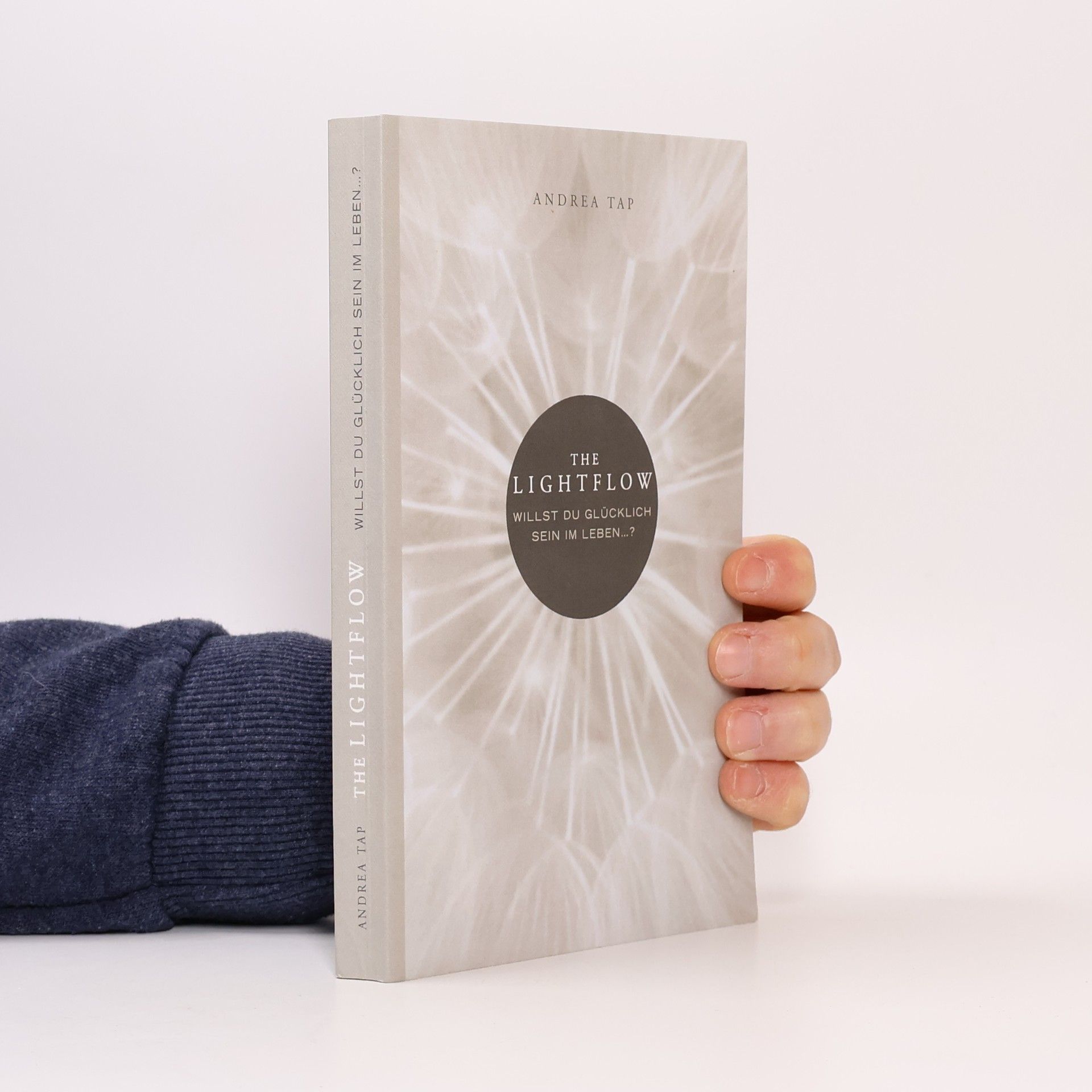 Andrea Tap The Lightflow