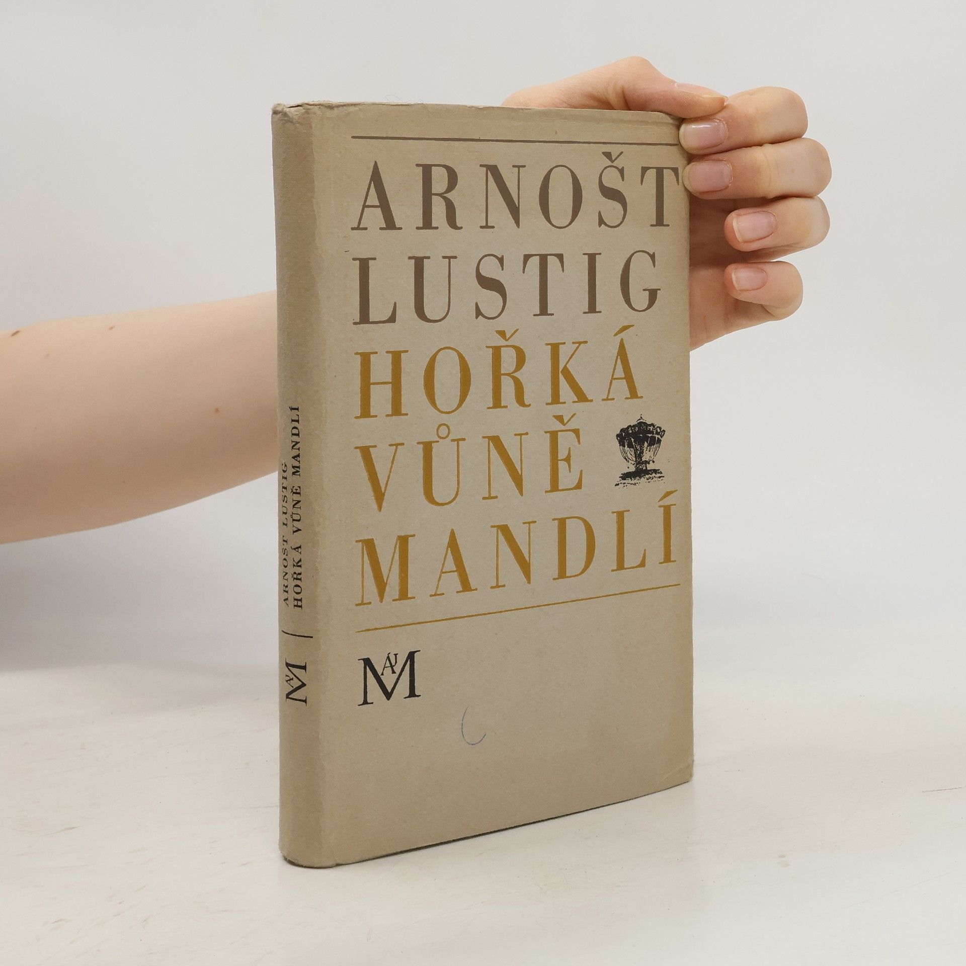 Arnošt Lustig Hořká vůně mandlí
