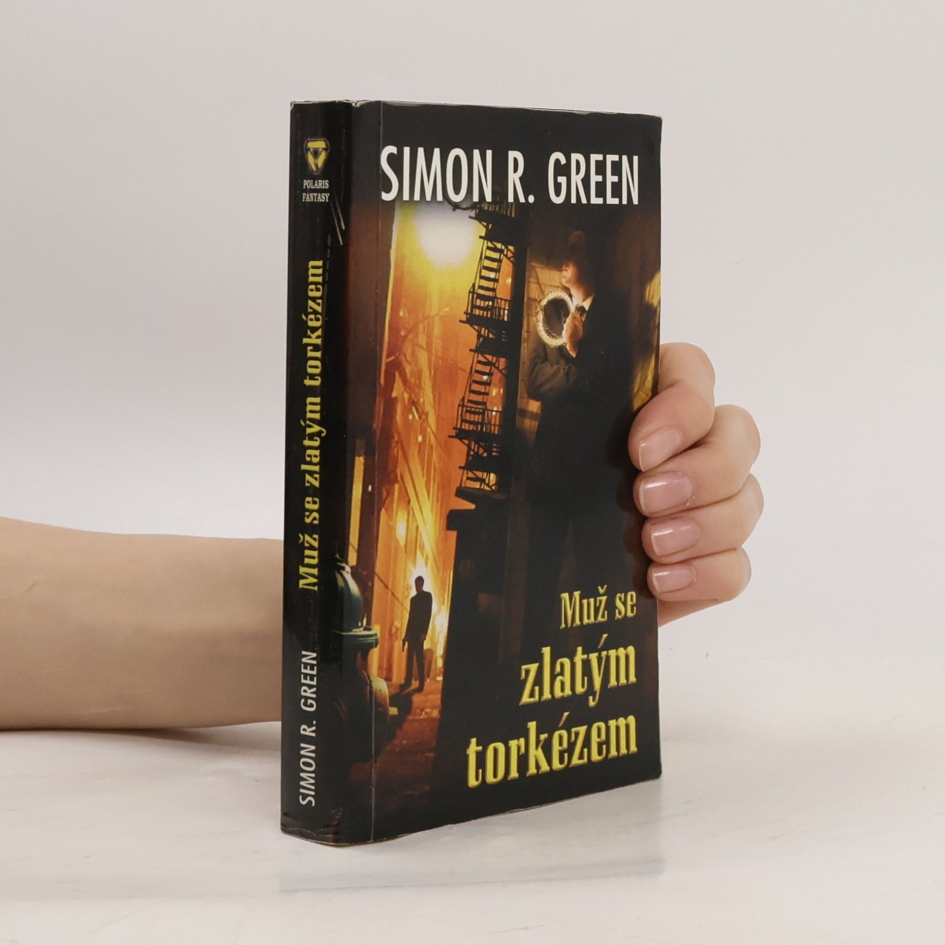Simon R. Green Muž se zlatým torkézem