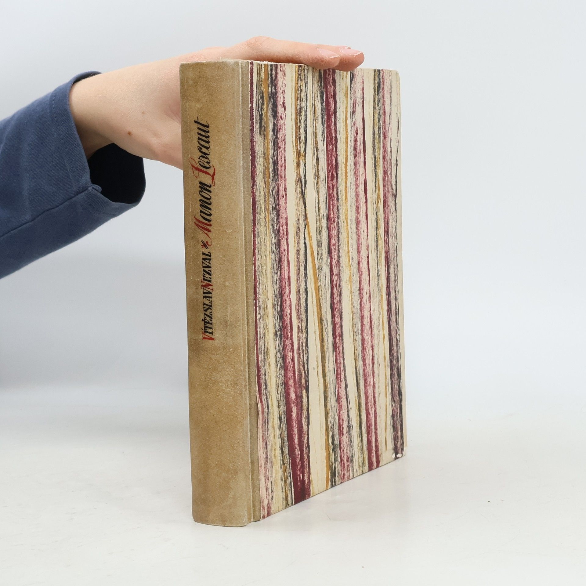 Vítězslav Nezval Manon Lescaut