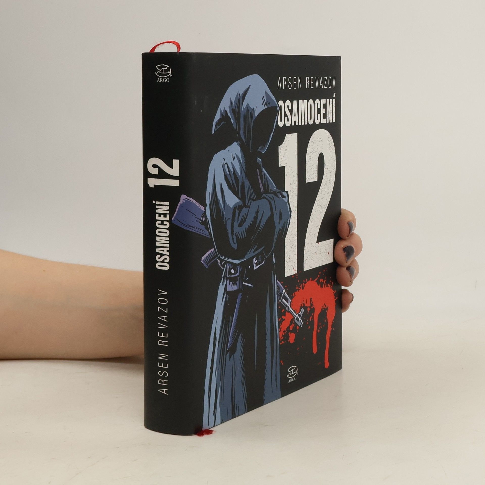 Arsen Revazov Osamocení 12