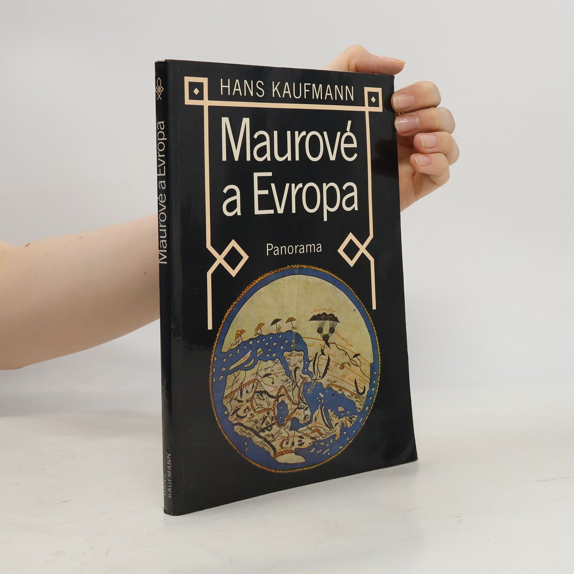 Ivan Hrbek Maurové a Evropa
