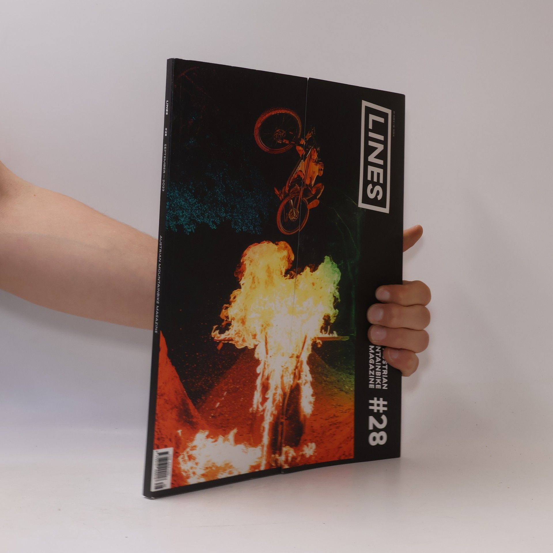 Autorenkollektiv Lines 28