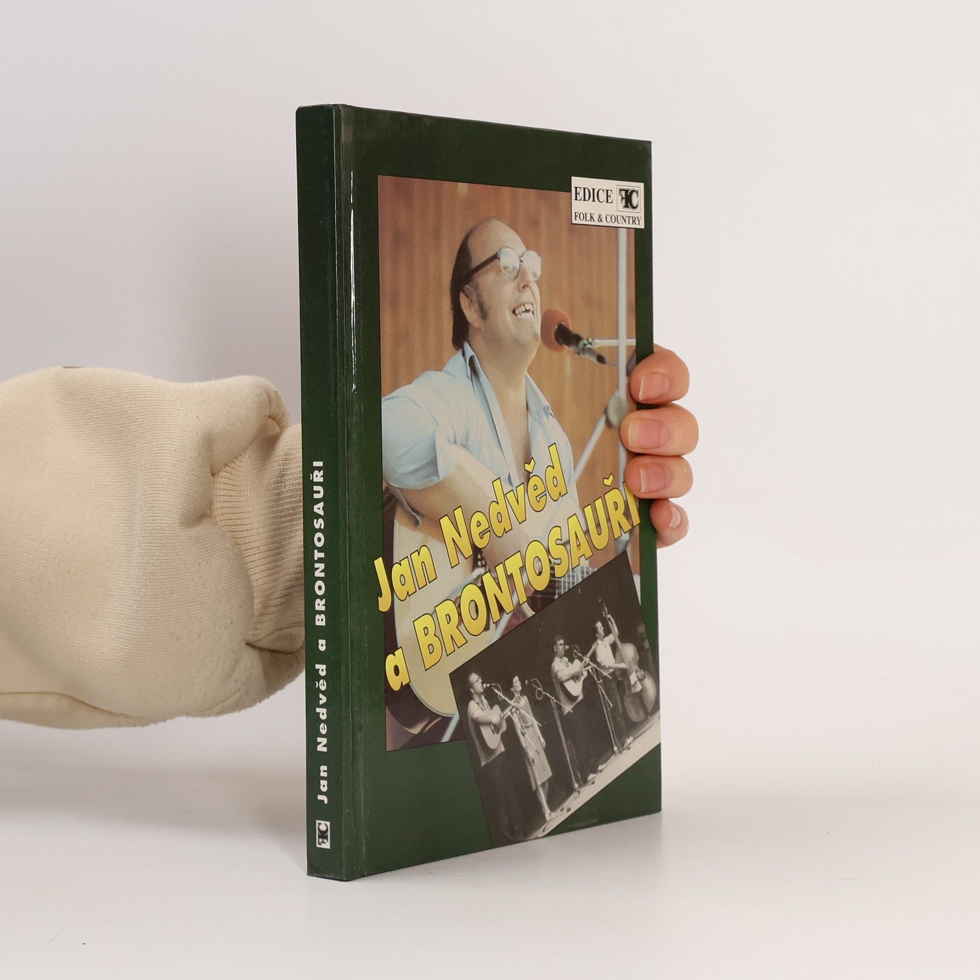 Kolektiv autorů Jan Nedvěd a Brontosauři