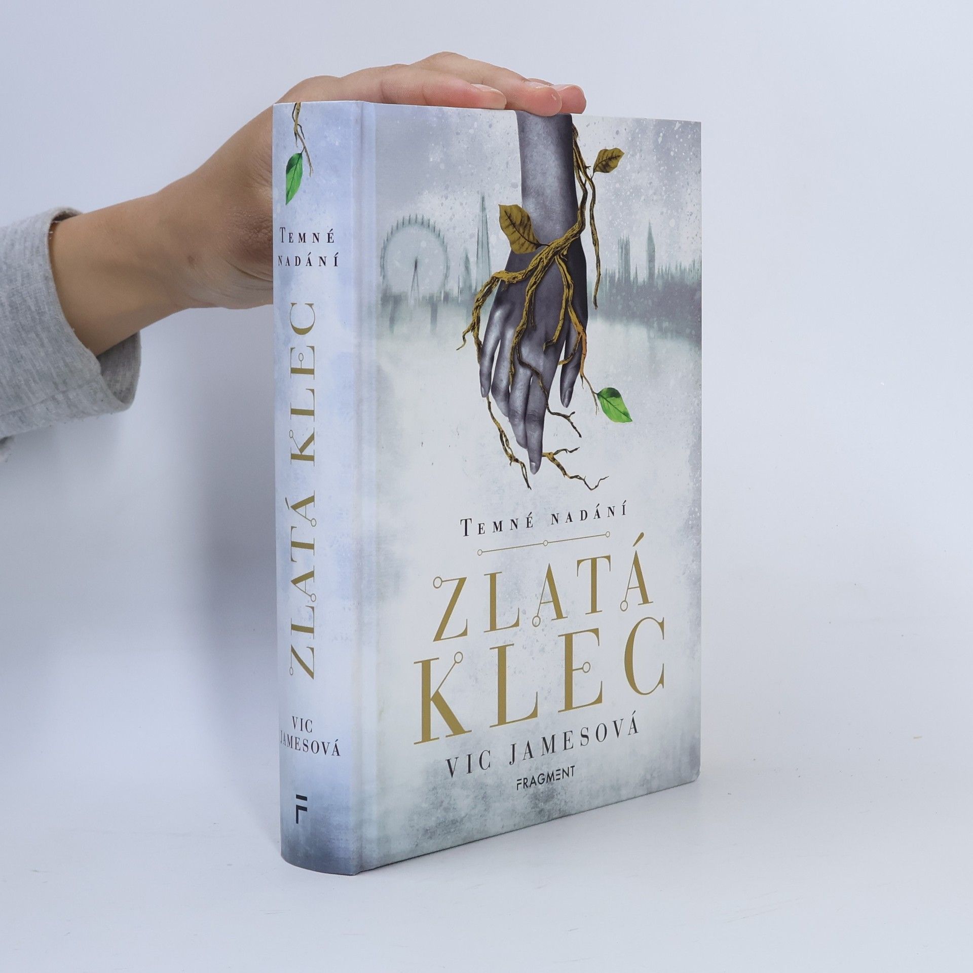 Vic James Zlatá klec